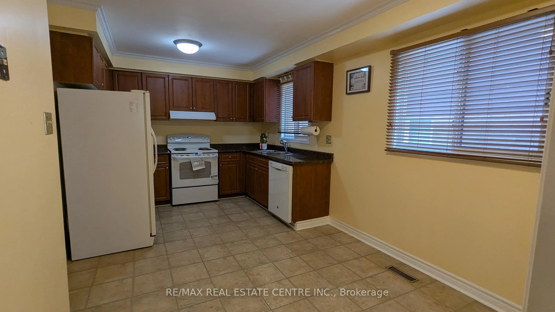 Photo 19 of 1537 Cuthbert Avenue, Mississauga, East Credit — HOMEH