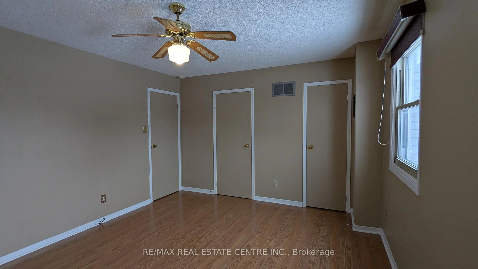 Photo 27 of 1537 Cuthbert Avenue, Mississauga, East Credit — HOMEH