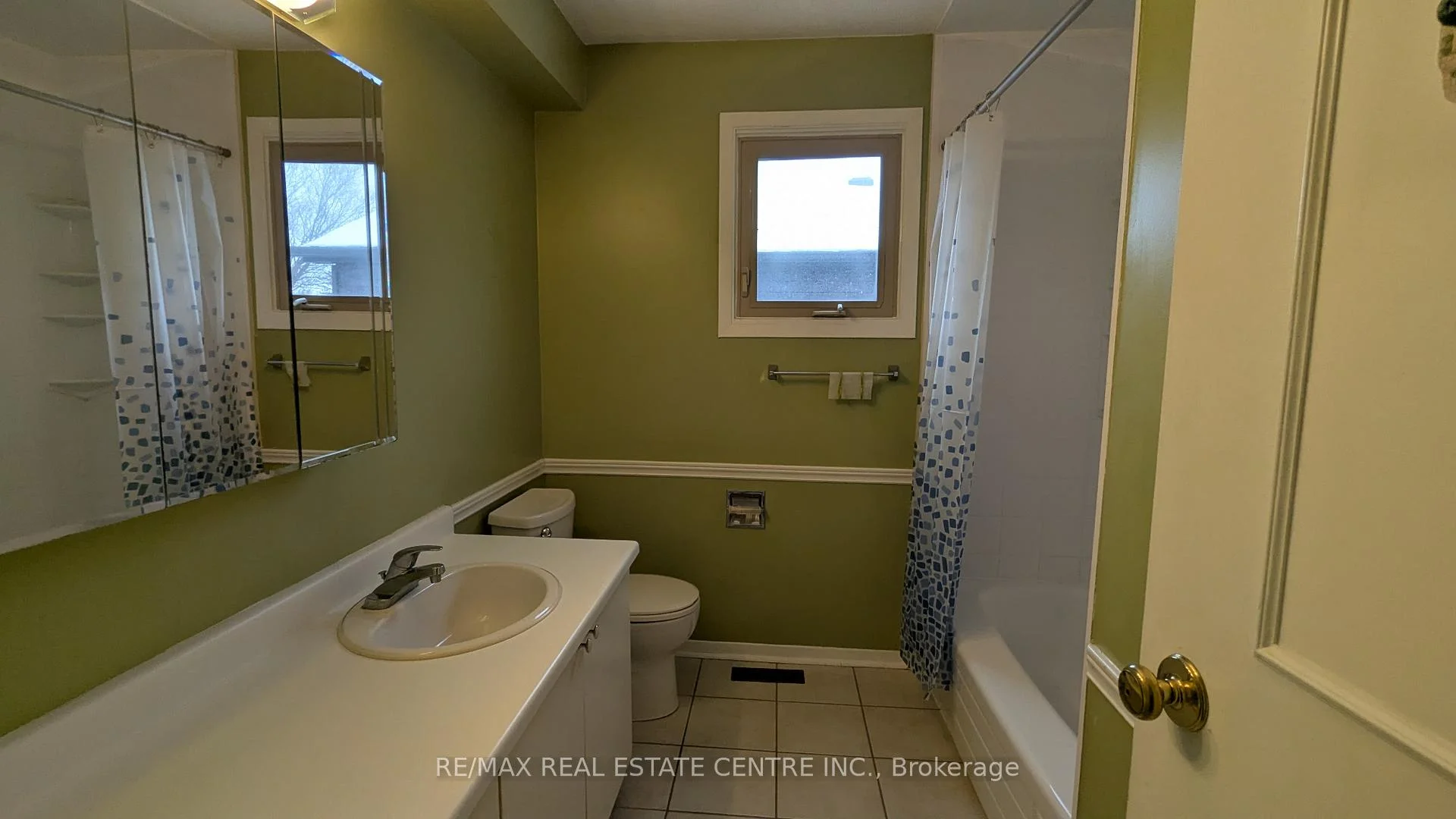 Photo 32 of 1537 Cuthbert Avenue, Mississauga, East Credit — HOMEH