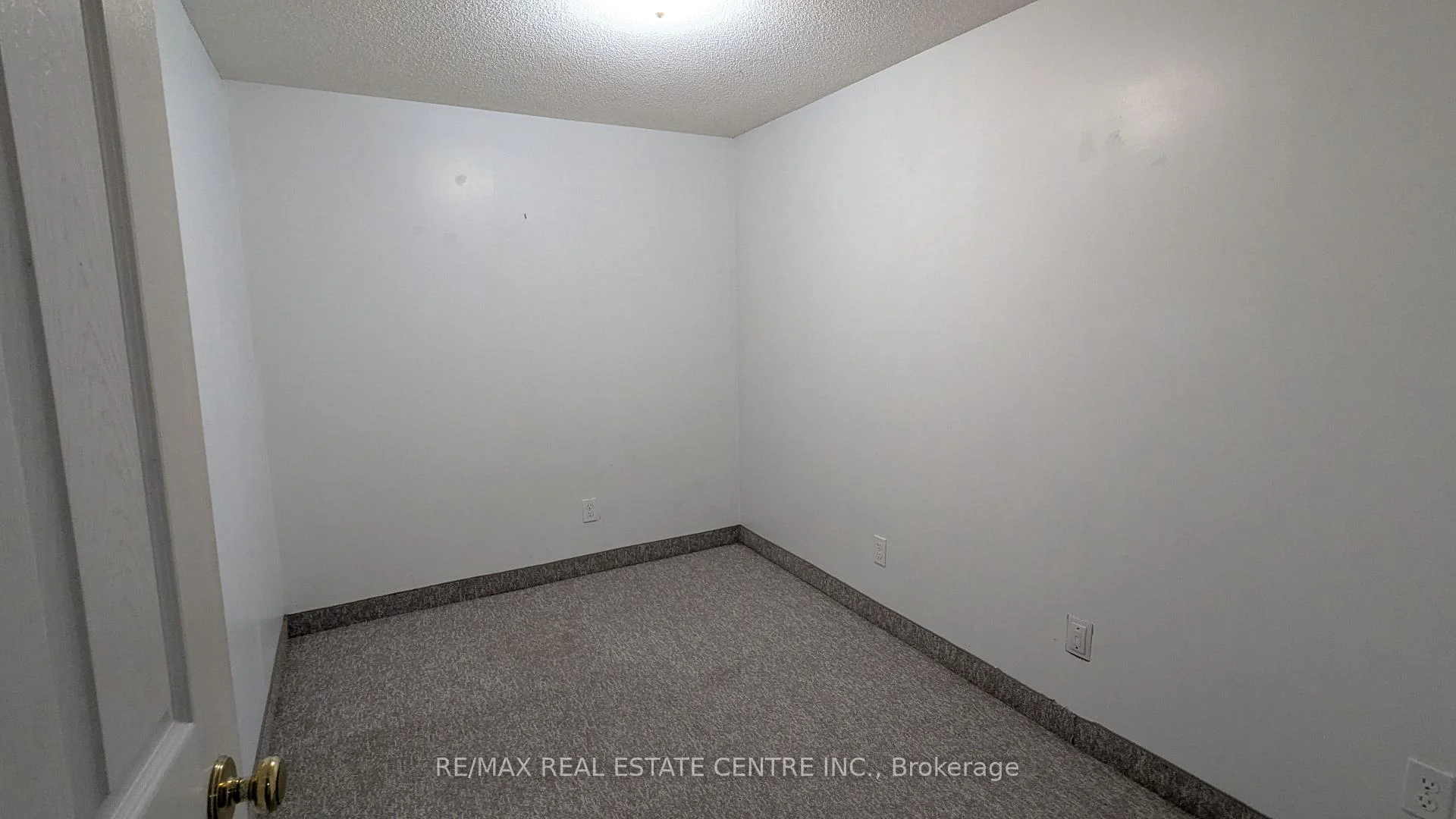 Photo 42 of 1537 Cuthbert Avenue, Mississauga, East Credit — HOMEH