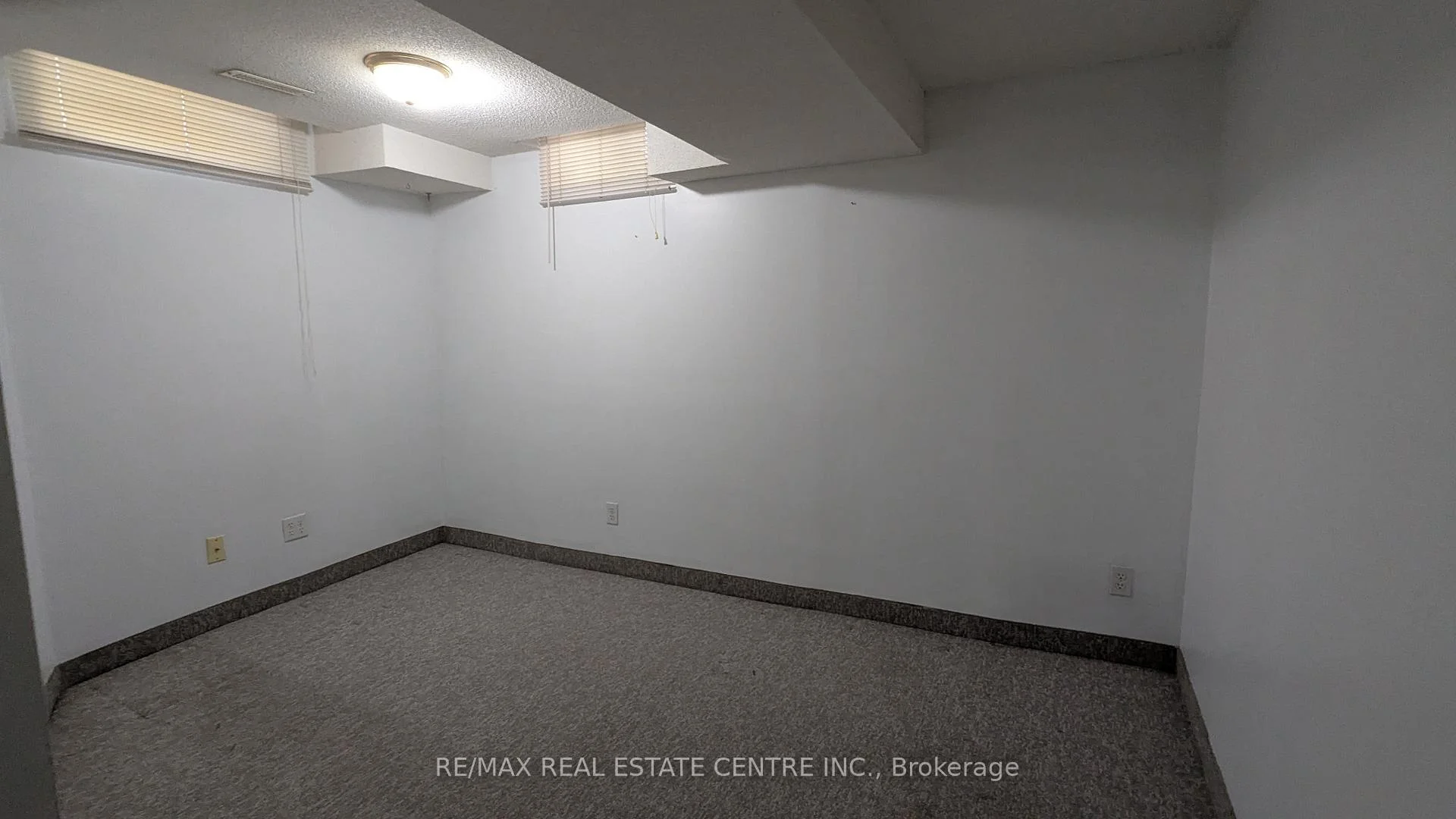 Photo 44 of 1537 Cuthbert Avenue, Mississauga, East Credit — HOMEH