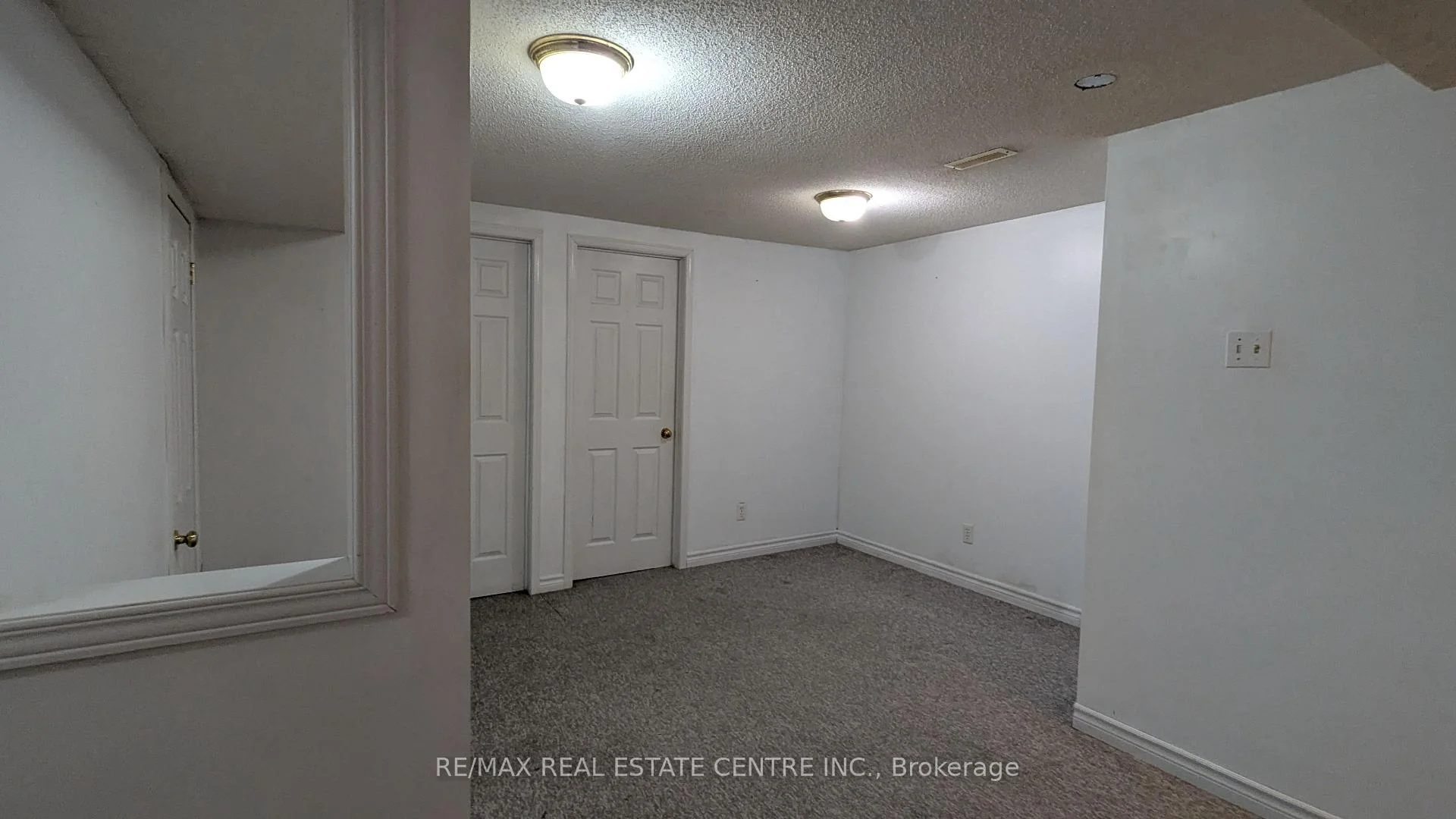 Photo 48 of 1537 Cuthbert Avenue, Mississauga, East Credit — HOMEH