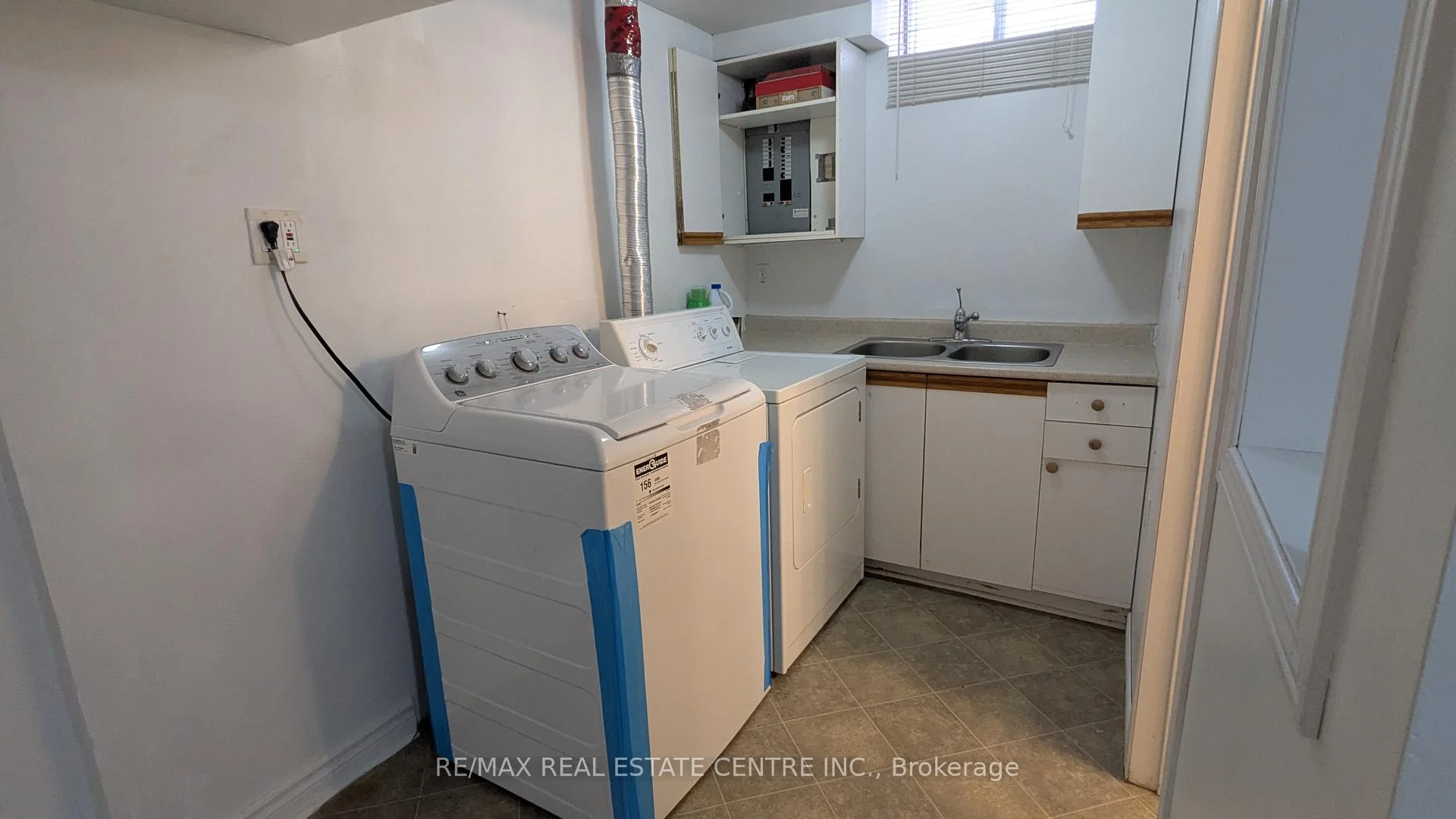 Photo 51 of 1537 Cuthbert Avenue, Mississauga, East Credit — HOMEH
