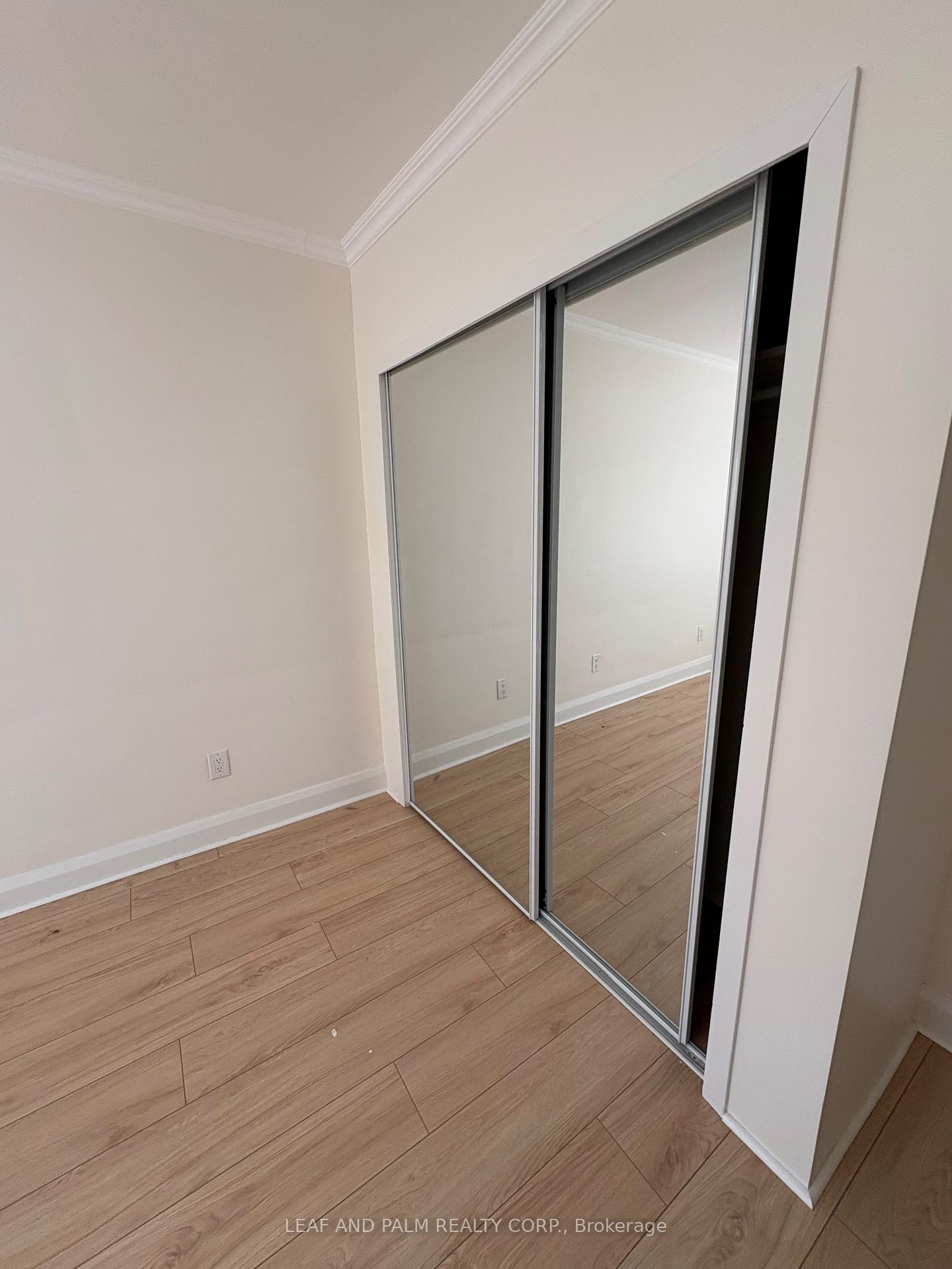 Photo 17 of Unit 48, 870 Millwood Road, Toronto, Leaside — HOMEH