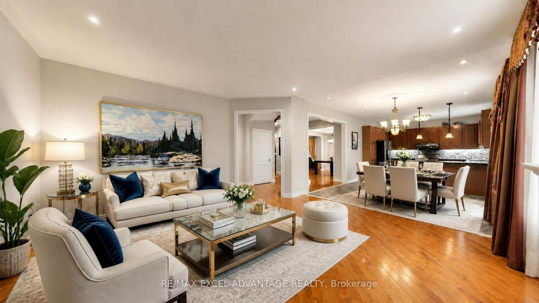 Photo 2 of 42 Adastra Crescent, Markham, Victoria Manor-Jennings Gate — HOMEH