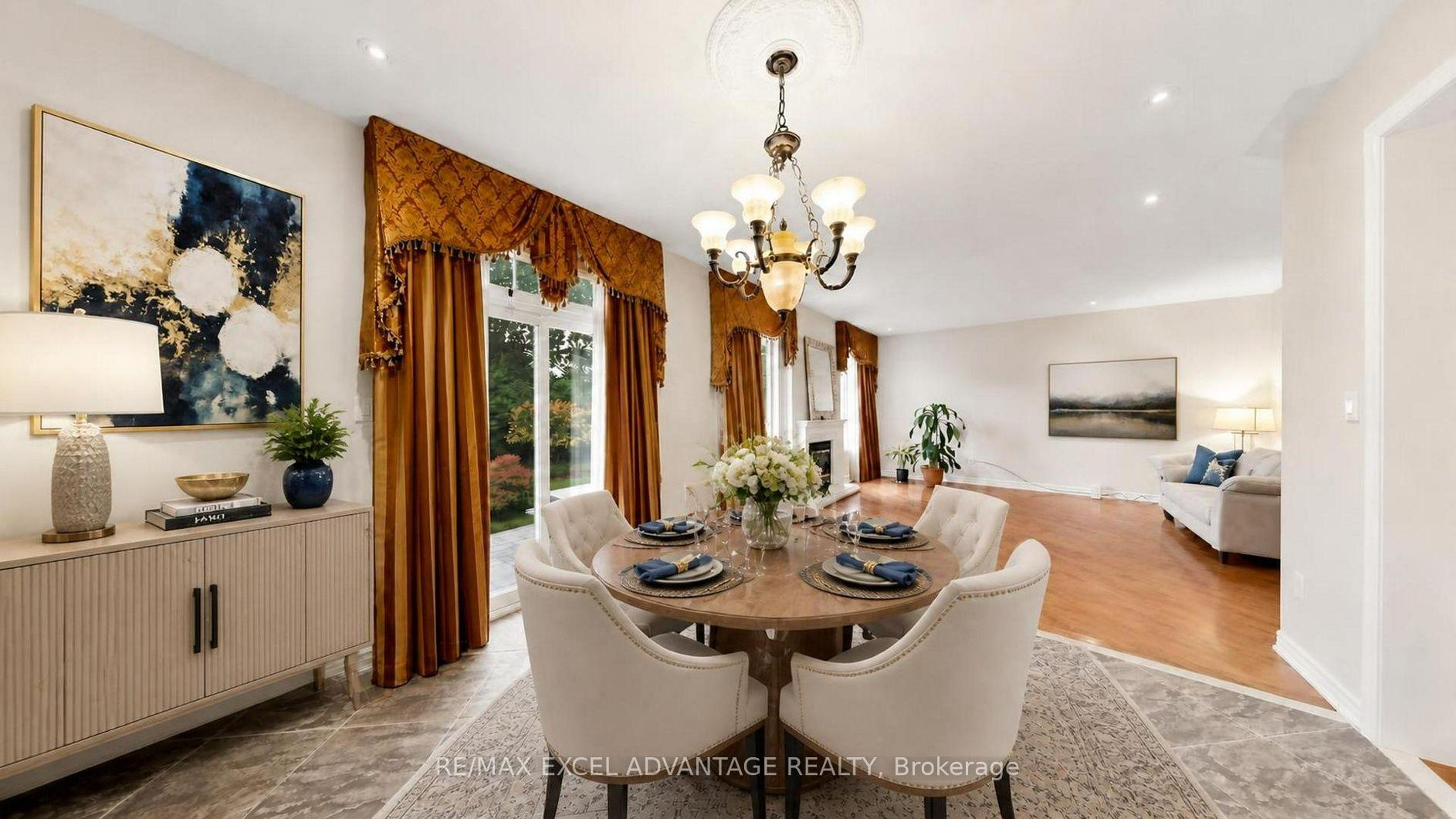 Photo 11 of 42 Adastra Crescent, Markham, Victoria Manor-Jennings Gate — HOMEH