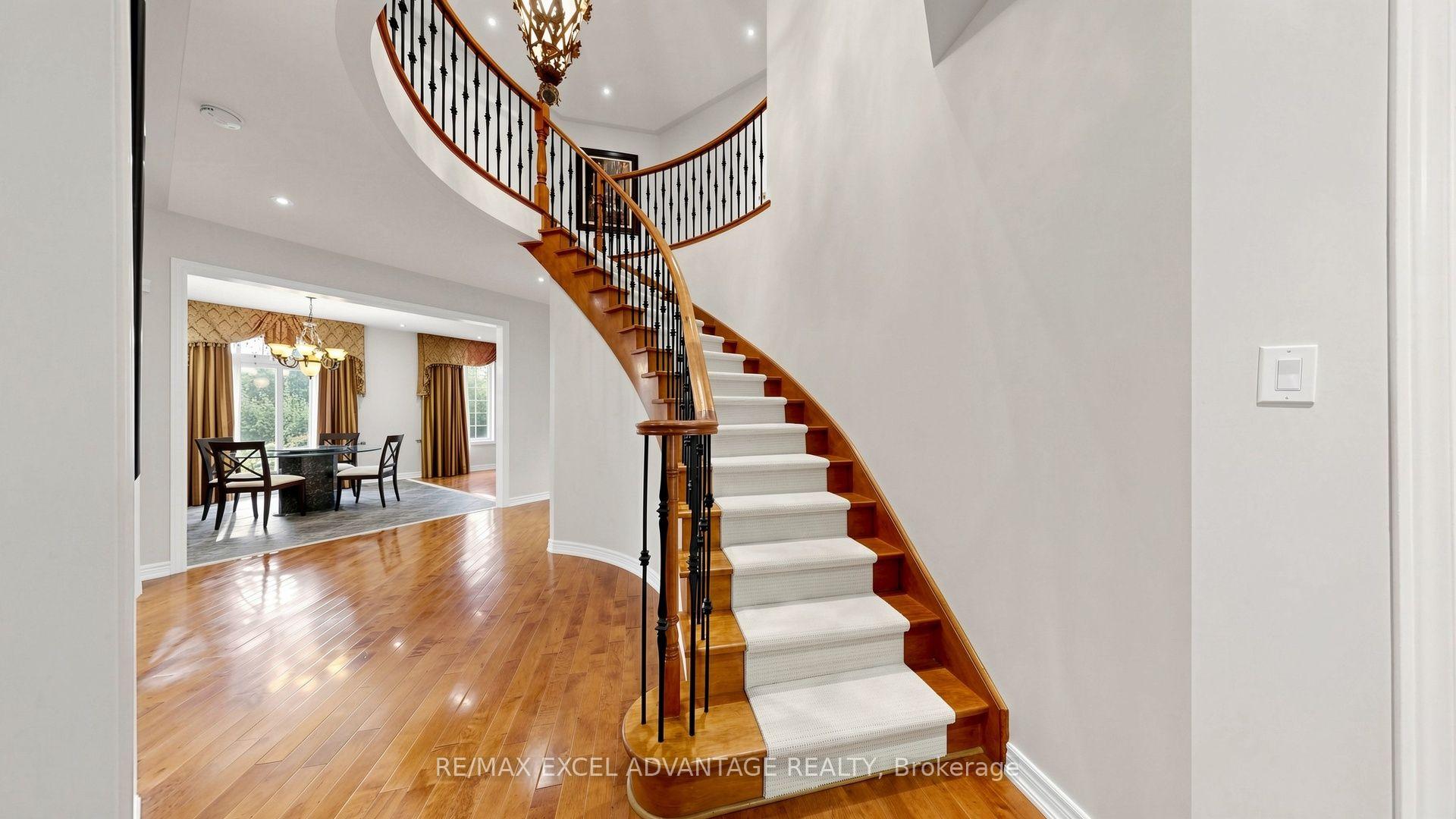 Photo 17 of 42 Adastra Crescent, Markham, Victoria Manor-Jennings Gate — HOMEH