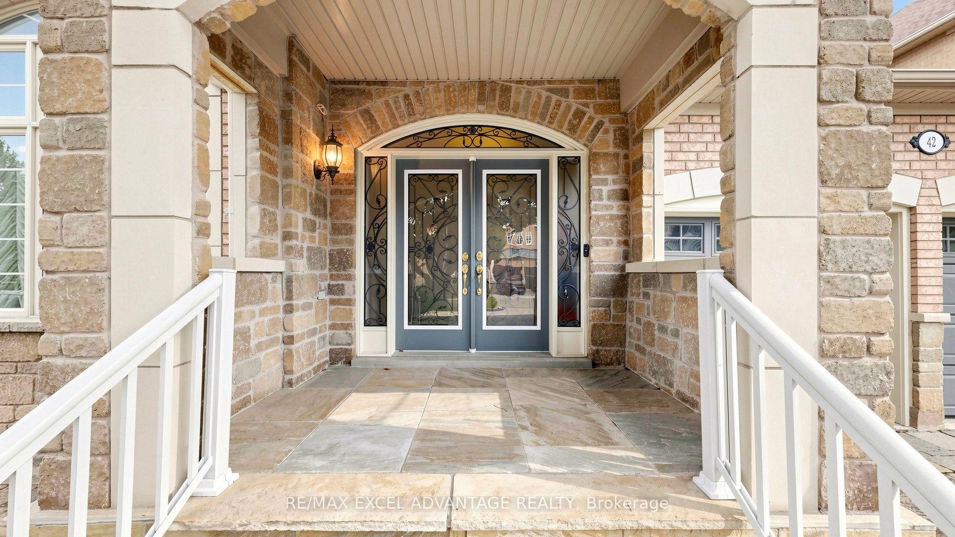 Photo 35 of 42 Adastra Crescent, Markham, Victoria Manor-Jennings Gate — HOMEH