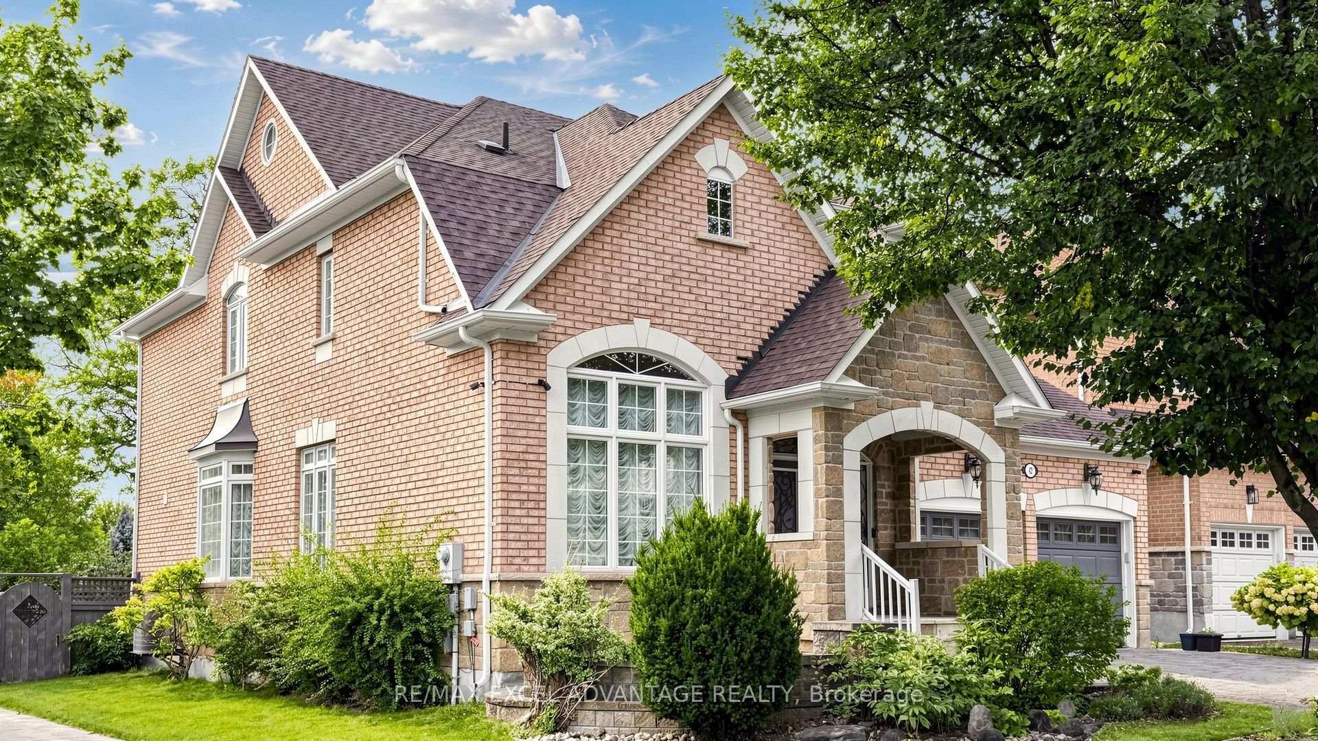 Photo 40 of 42 Adastra Crescent, Markham, Victoria Manor-Jennings Gate — HOMEH
