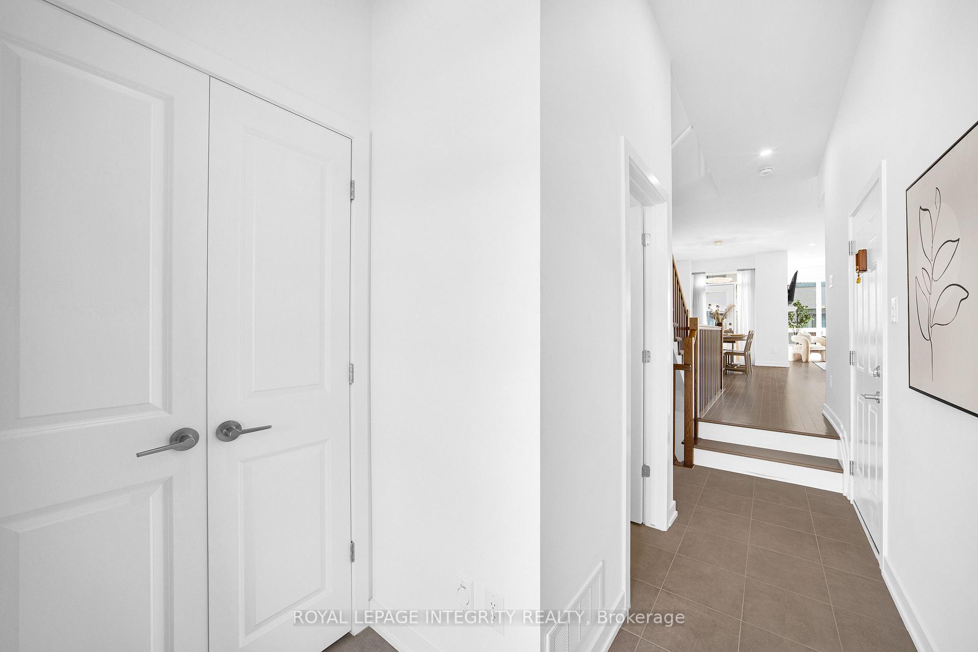 Photo 2 of 312 Energy Street, Ottawa, Kanata - Emerald Meadows/Trailwest — HOMEH
