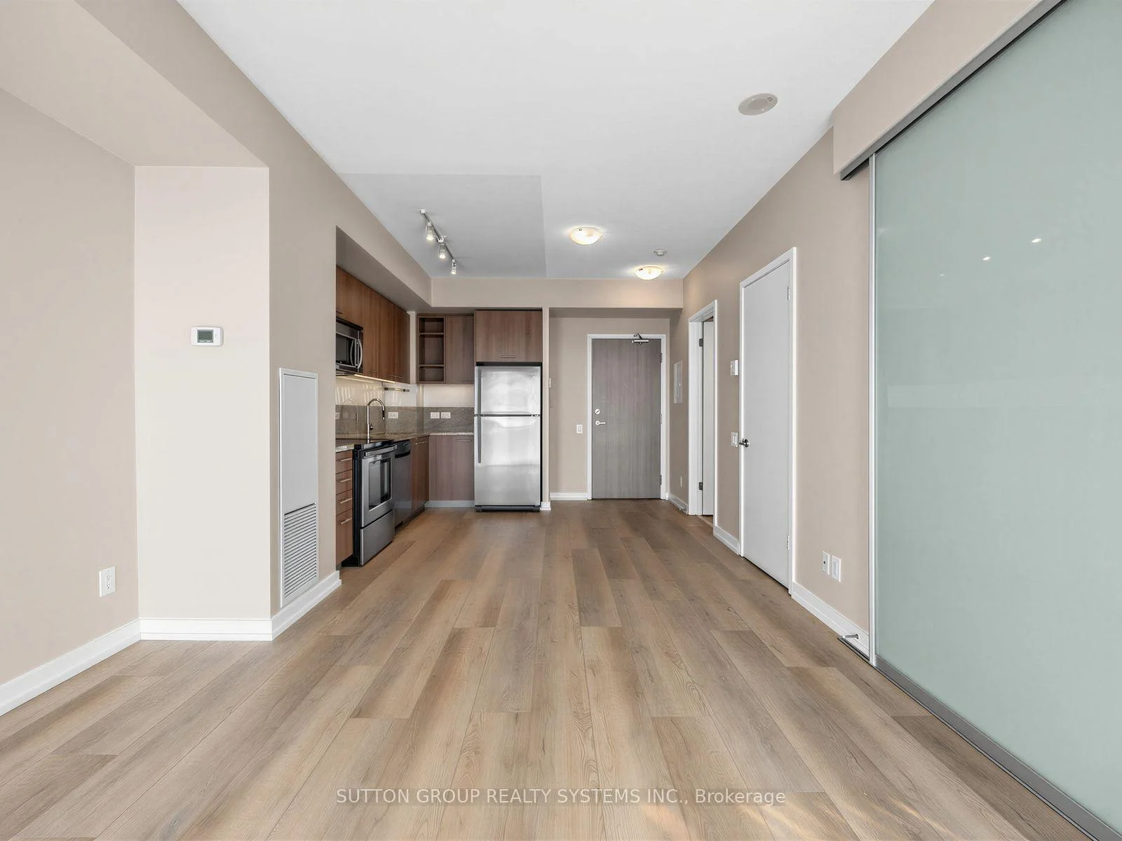 Photo 11 of Unit 907, 70 Distillery Lane, Toronto, Waterfront Communities — HOMEH