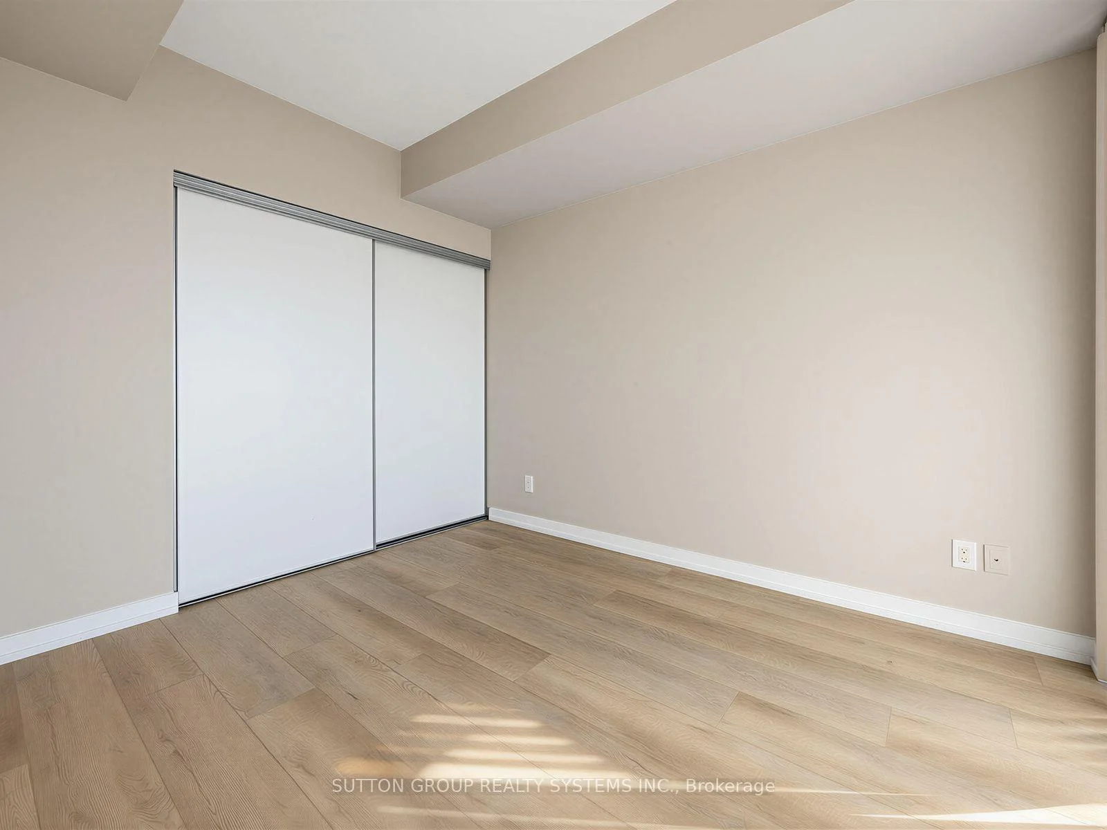 Photo 15 of Unit 907, 70 Distillery Lane, Toronto, Waterfront Communities — HOMEH