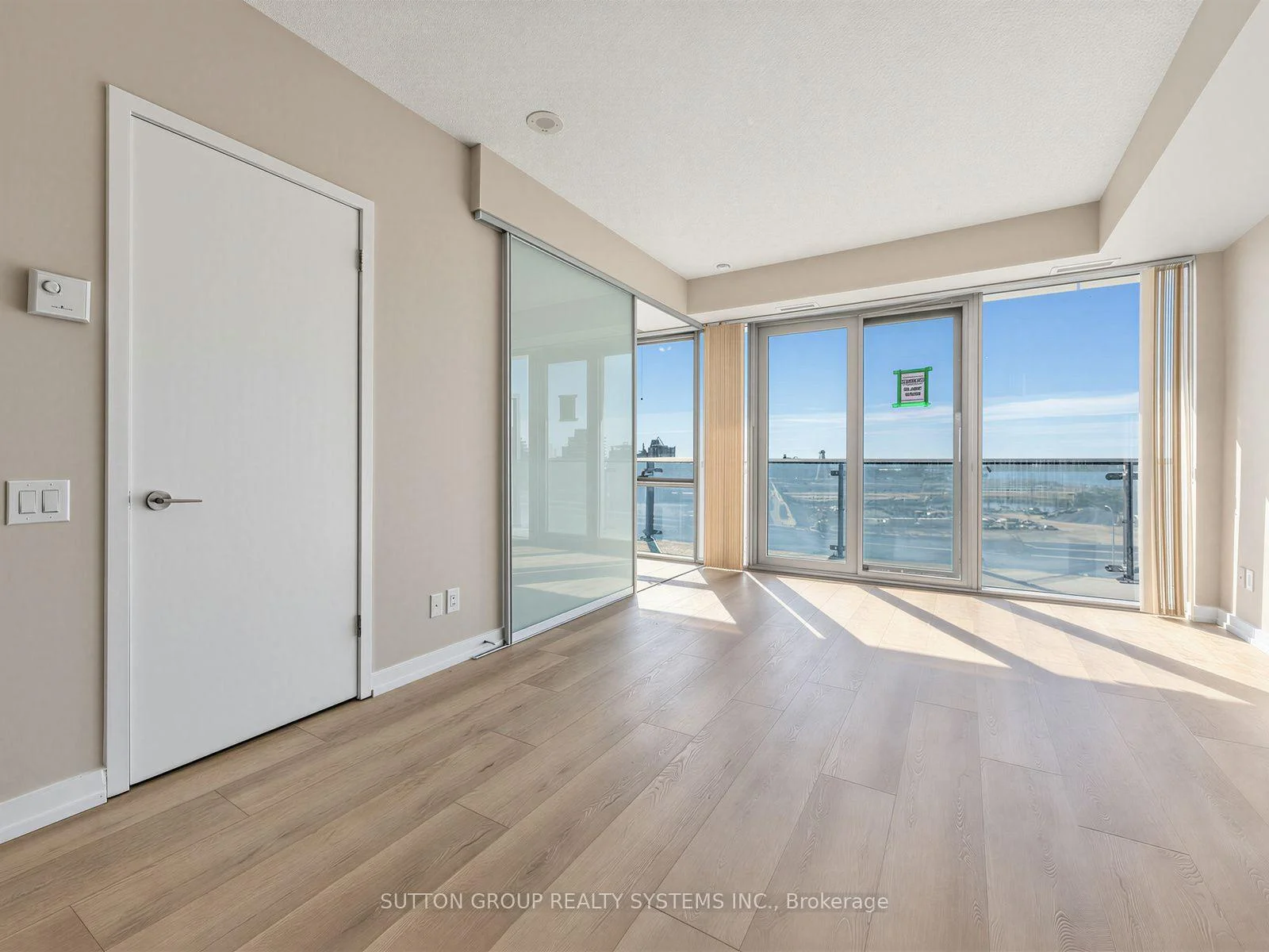 Photo 13 of Unit 907, 70 Distillery Lane, Toronto, Waterfront Communities — HOMEH
