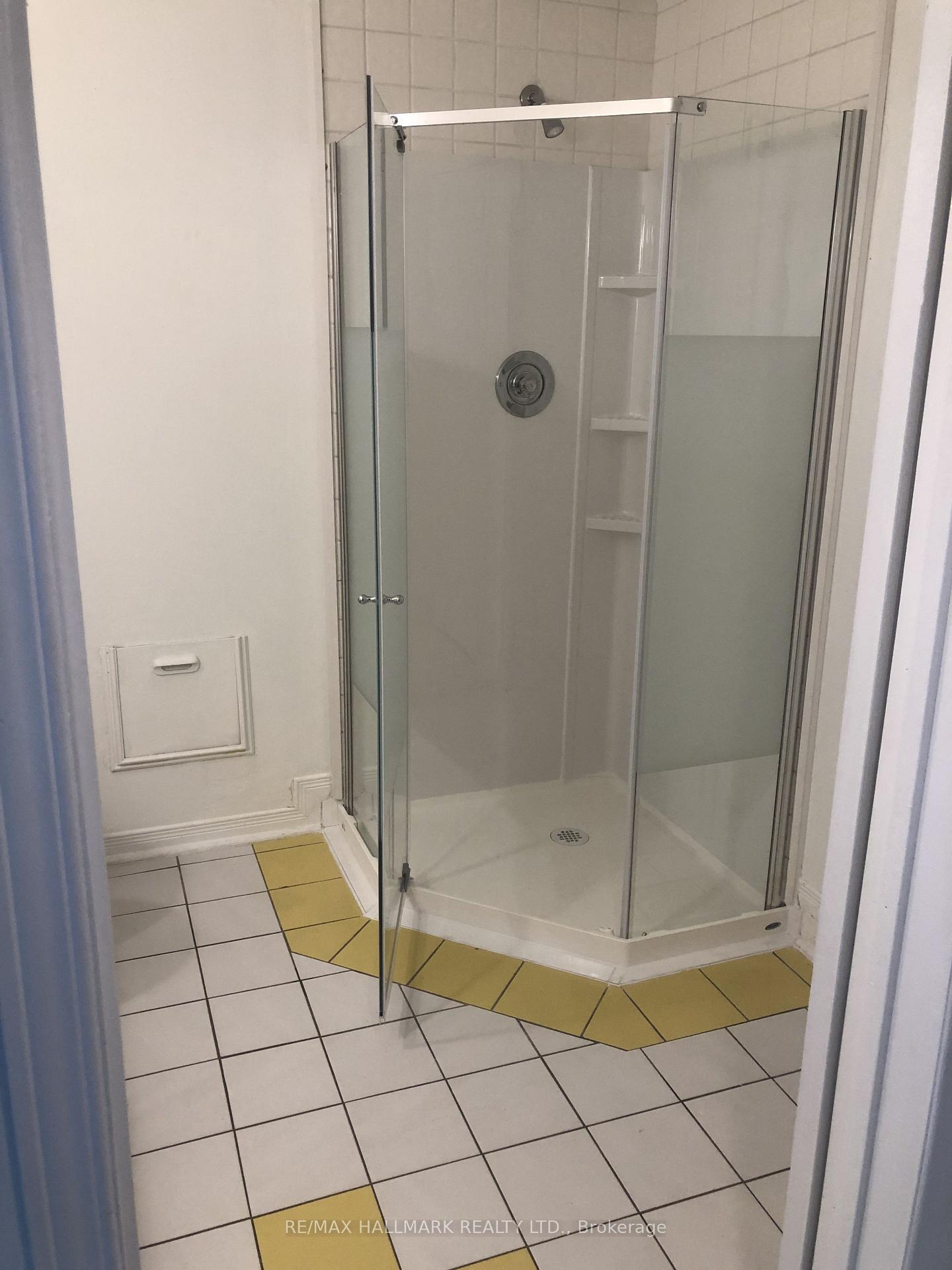 Photo 13 of Unit Lower, 898 Rambleberry Avenue, Pickering, Liverpool — HOMEH