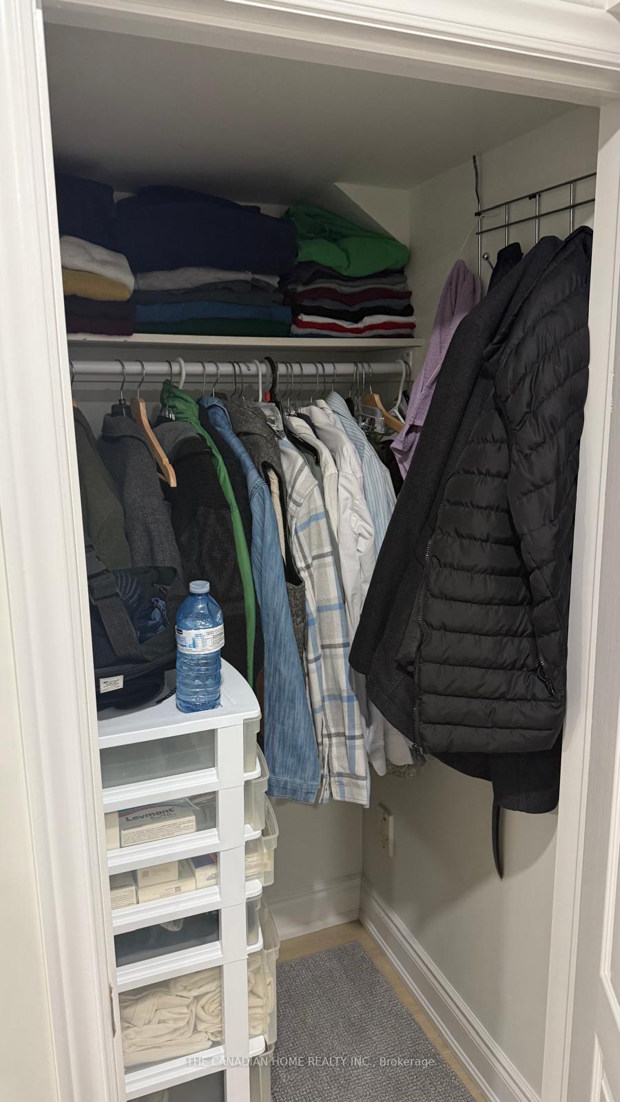 Photo 9 of 1261 Rose Way, Milton, Cobban — HOMEH