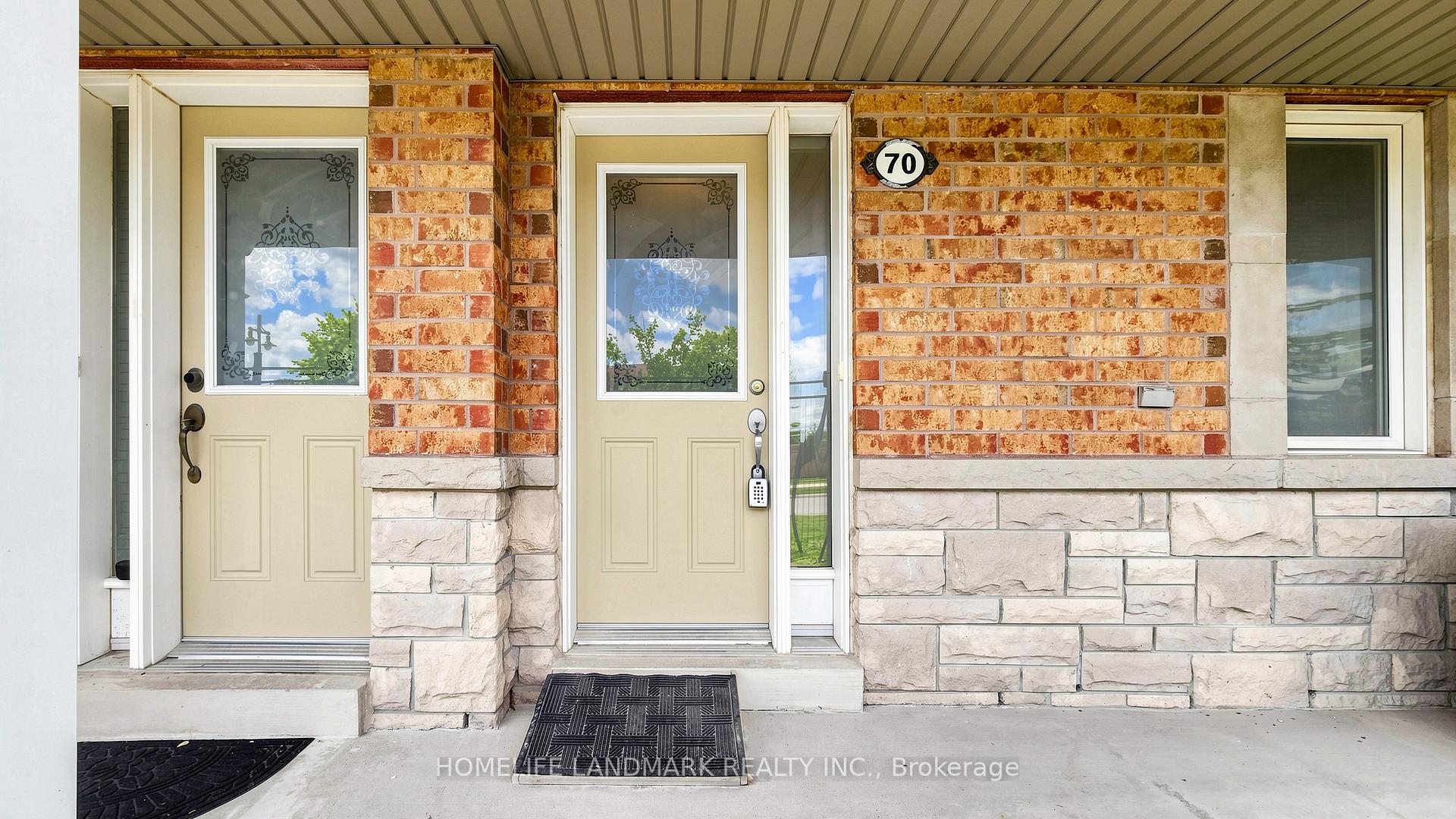 Photo 2 of 70 Sanctuary Way, Markham, Greensborough — HOMEH