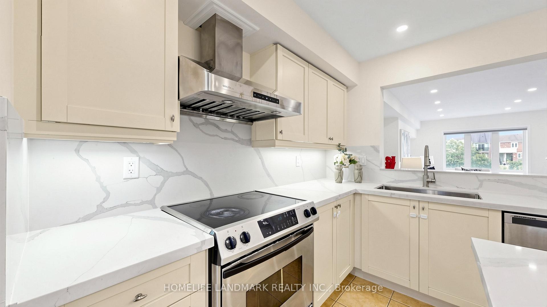 Photo 10 of 70 Sanctuary Way, Markham, Greensborough — HOMEH