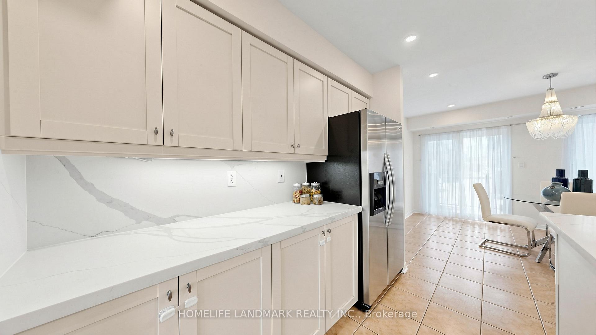 Photo 11 of 70 Sanctuary Way, Markham, Greensborough — HOMEH