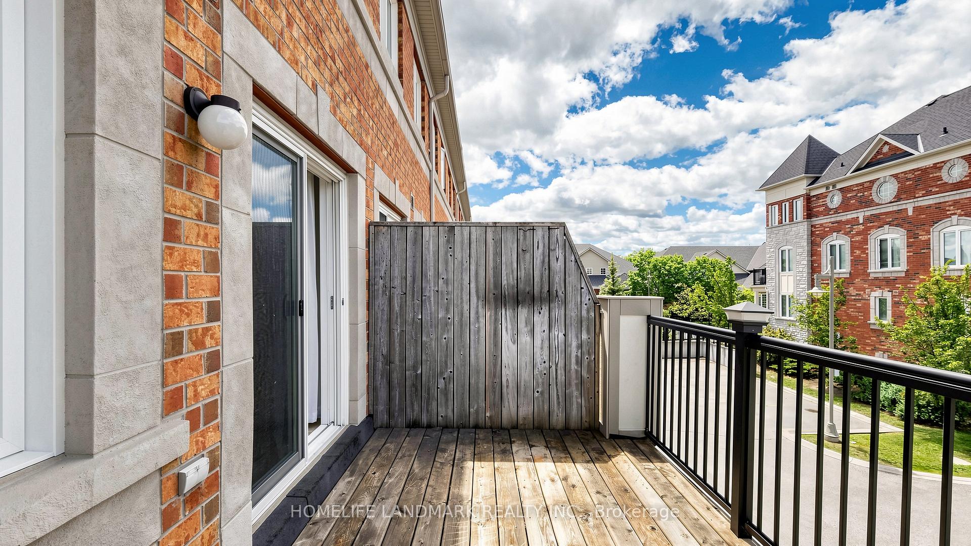 Photo 16 of 70 Sanctuary Way, Markham, Greensborough — HOMEH