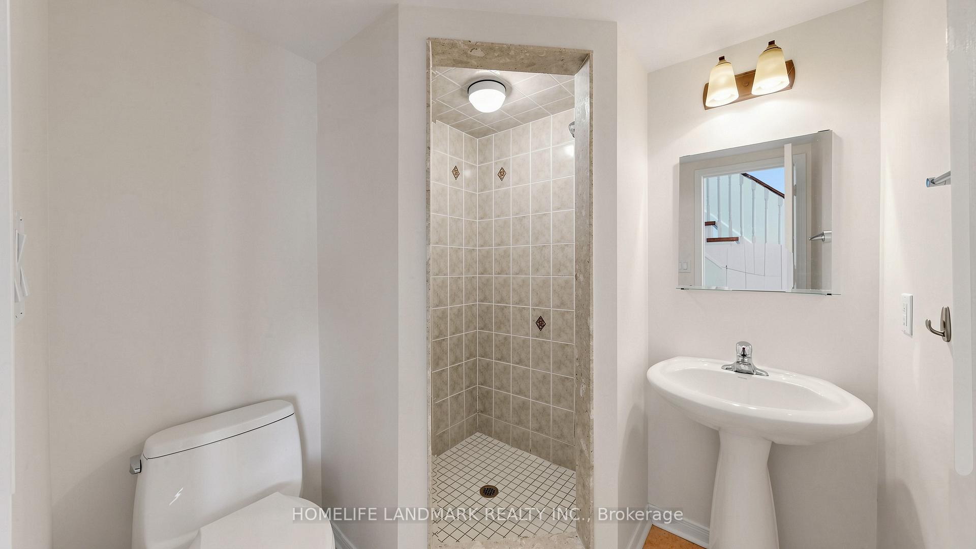 Photo 32 of 70 Sanctuary Way, Markham, Greensborough — HOMEH