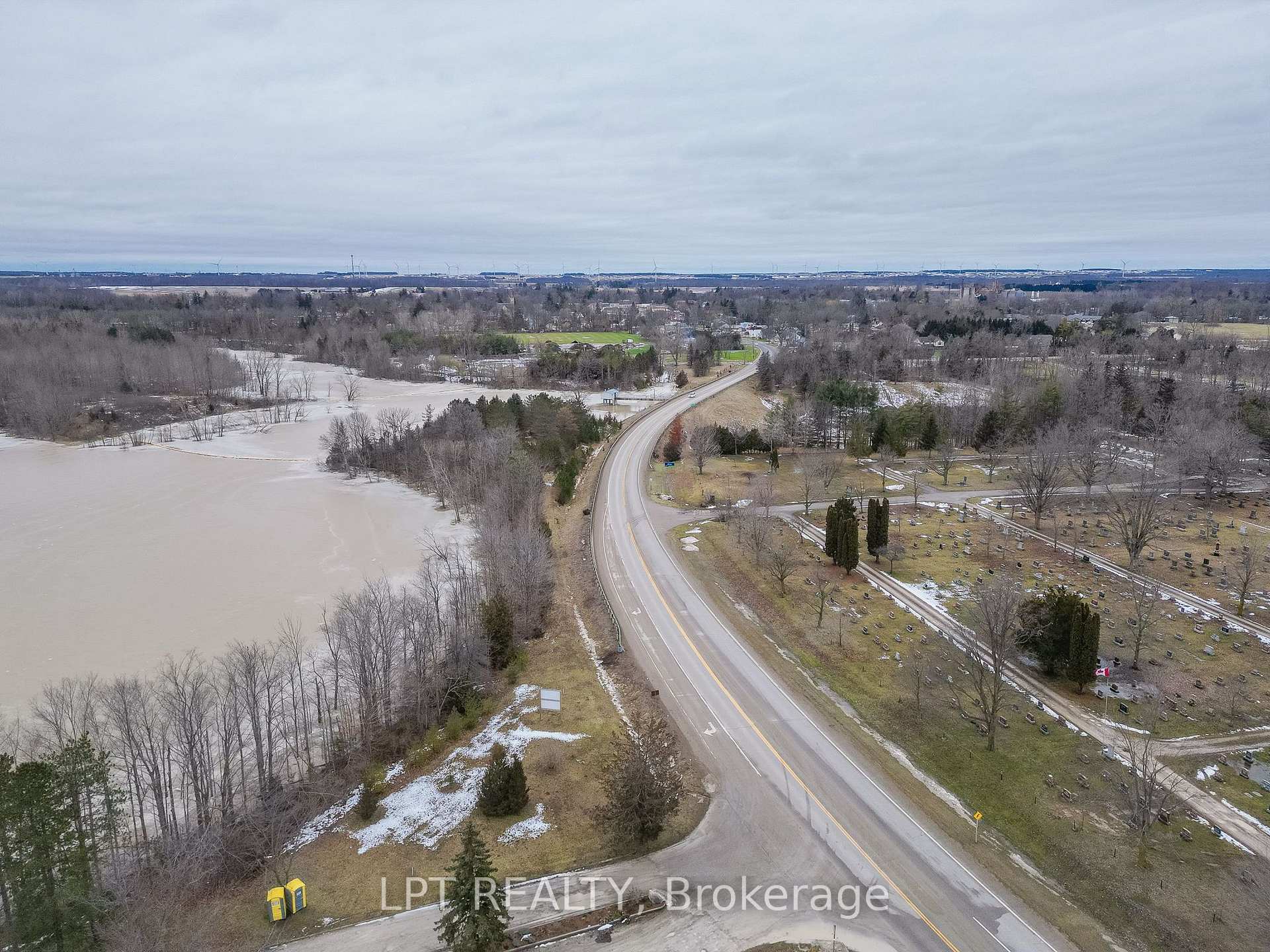 Photo 28 of 207 Merritt Court, North Middlesex, Parkhill — HOMEH