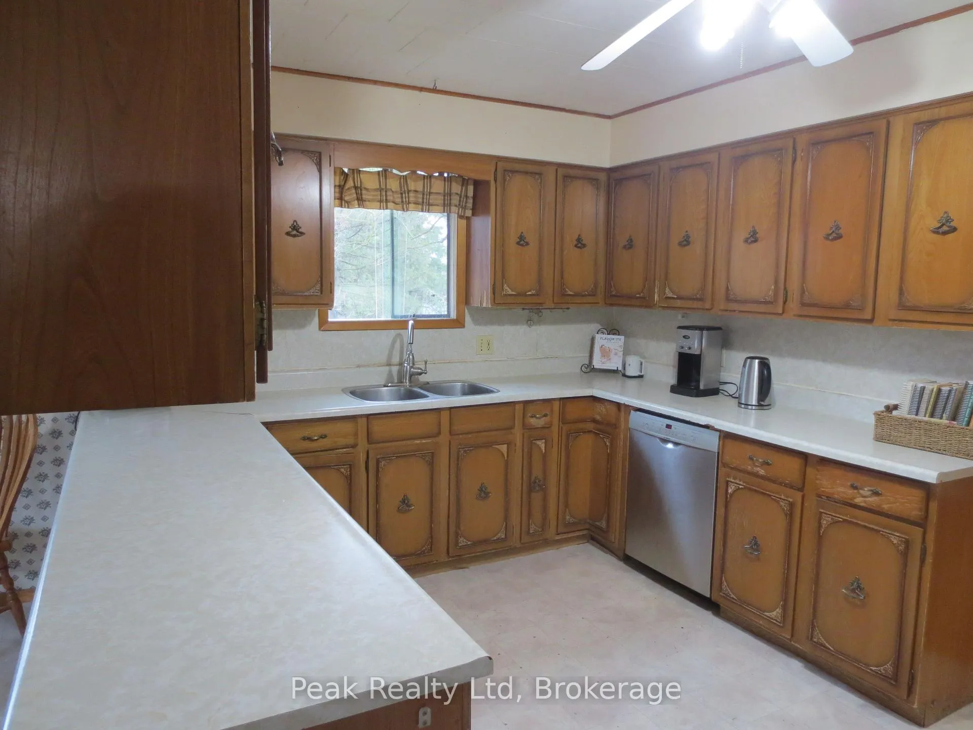Photo 4 of 6687 Line 71 W, North Perth, Elma — HOMEH