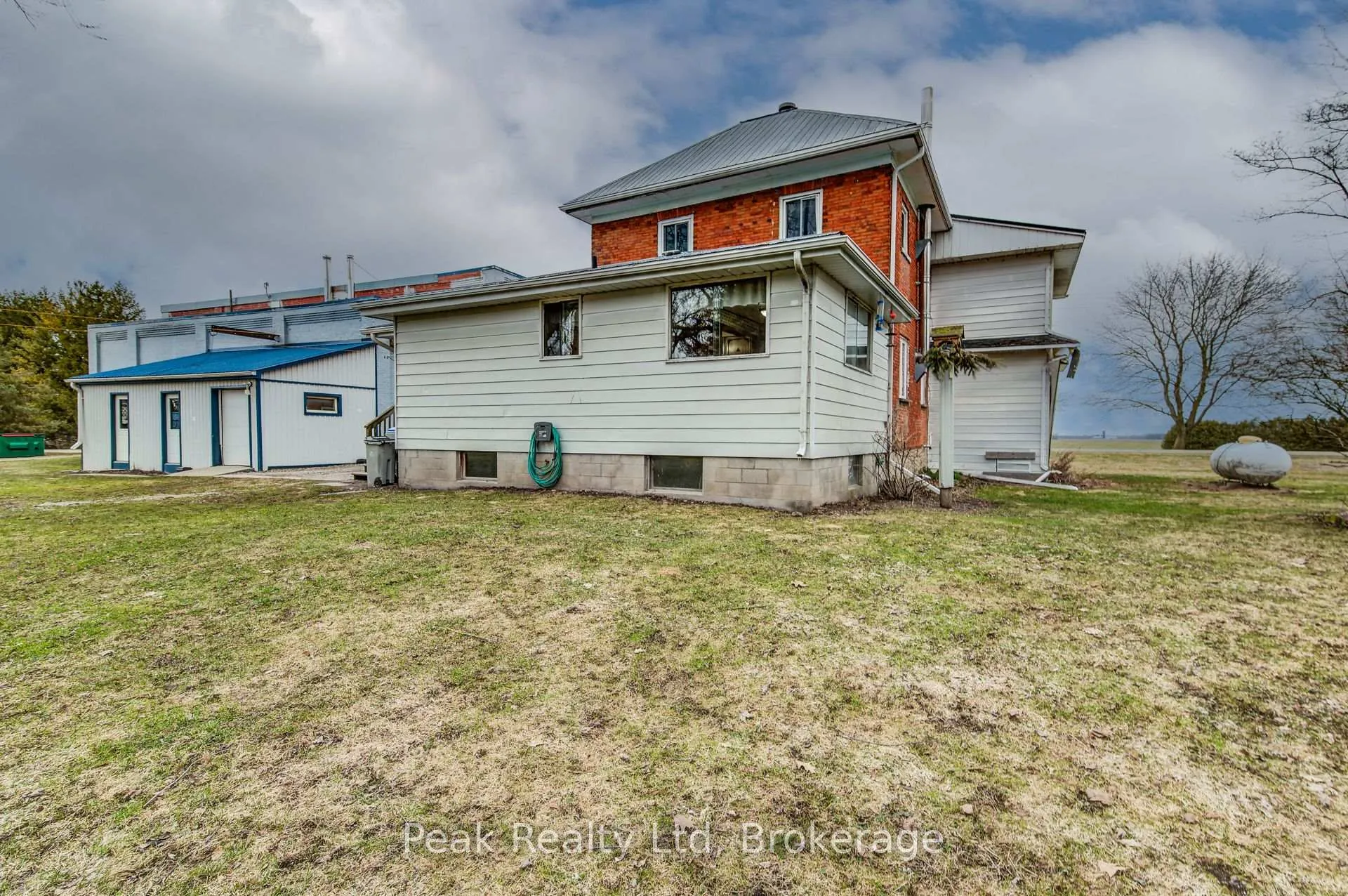 Photo 23 of 6687 Line 71 W, North Perth, Elma — HOMEH