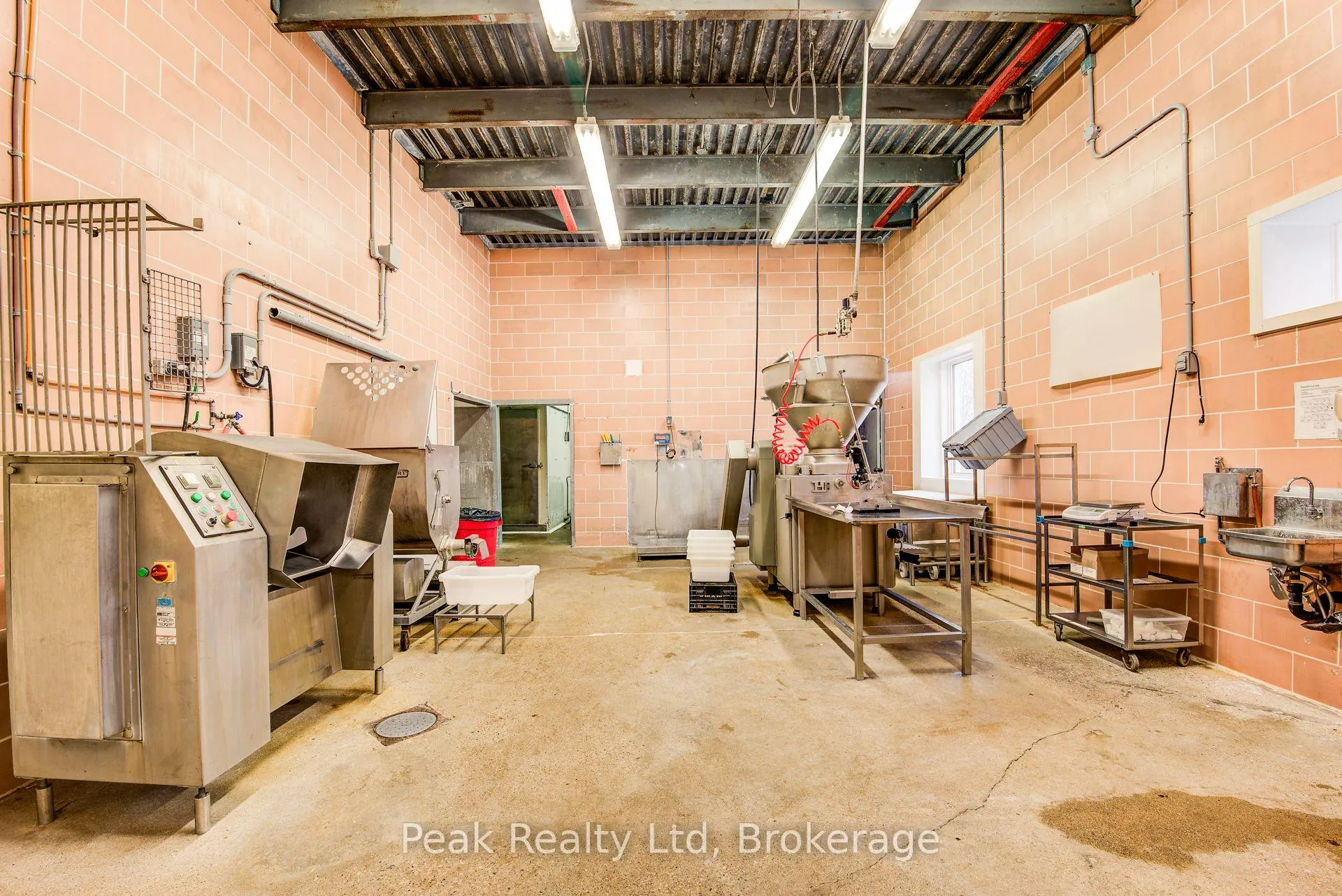 Photo 26 of 6687 Line 71 W, North Perth, Elma — HOMEH