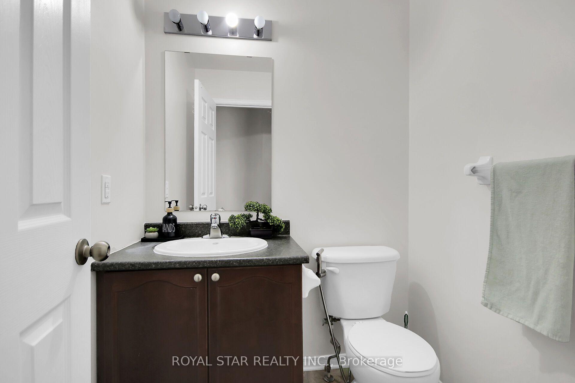 Photo 5 of 512 Stonechurch Way, Ottawa, Barrhaven - Cedargrove/Fraserdale — HOMEH