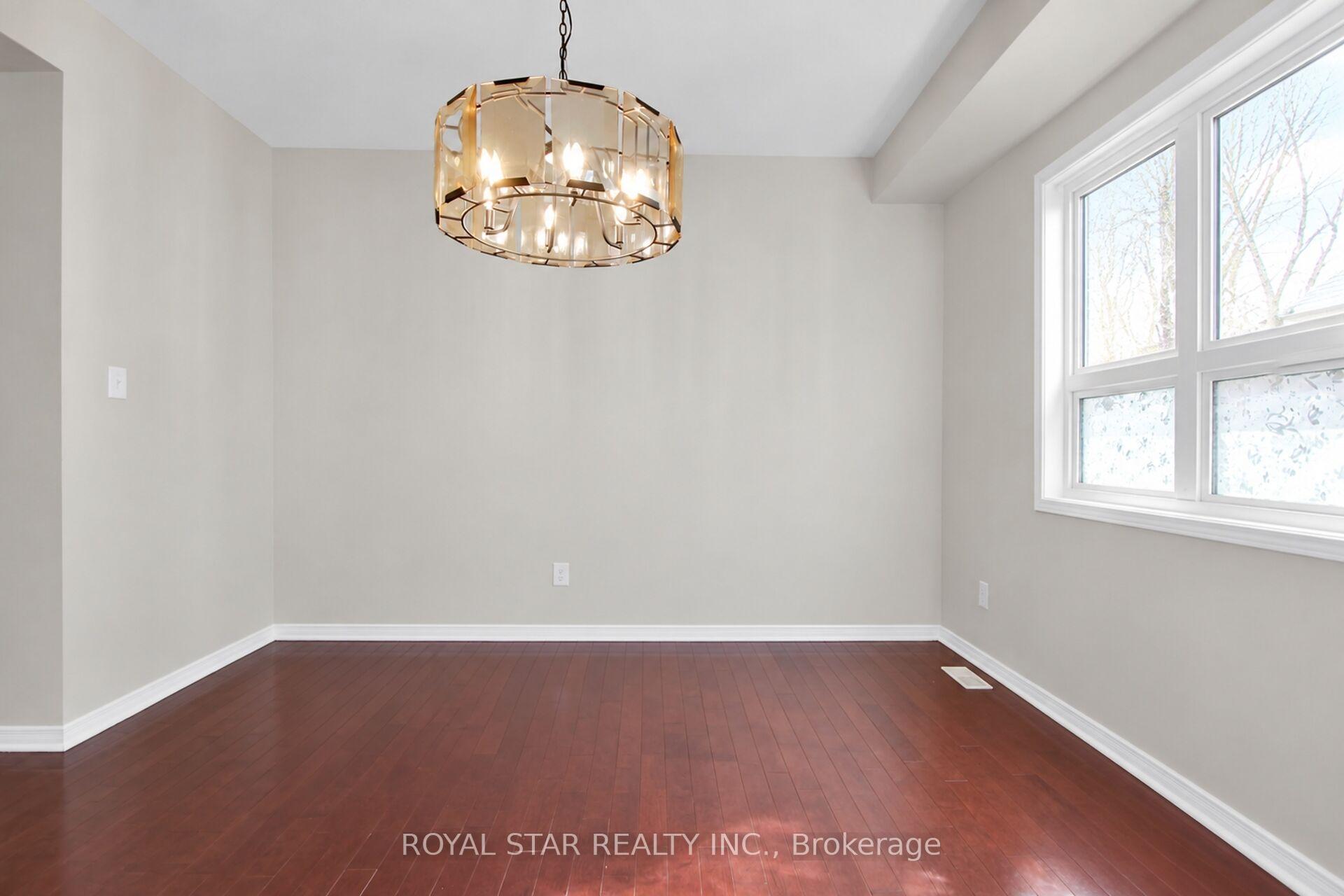 Photo 17 of 512 Stonechurch Way, Ottawa, Barrhaven - Cedargrove/Fraserdale — HOMEH