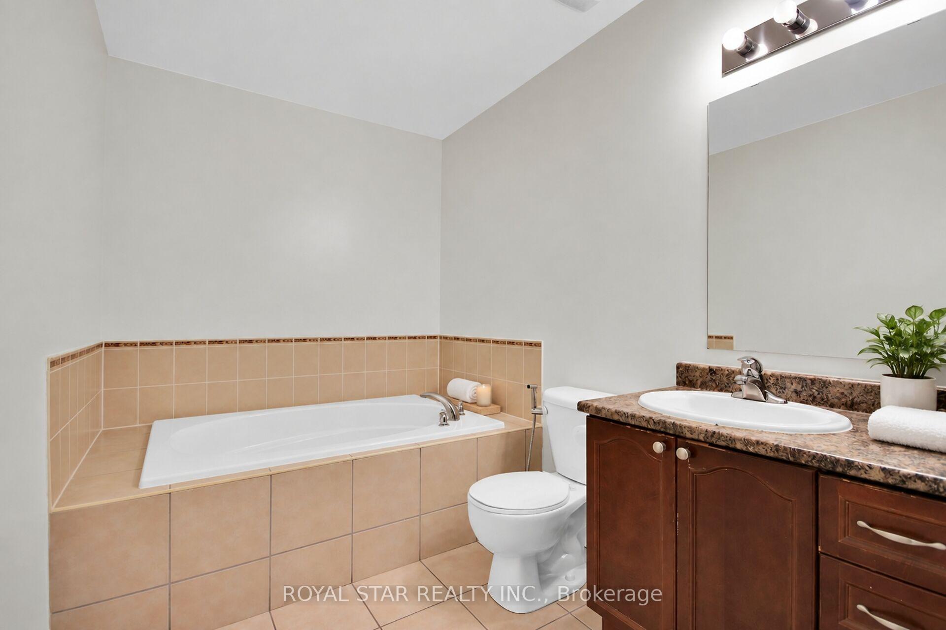 Photo 31 of 512 Stonechurch Way, Ottawa, Barrhaven - Cedargrove/Fraserdale — HOMEH