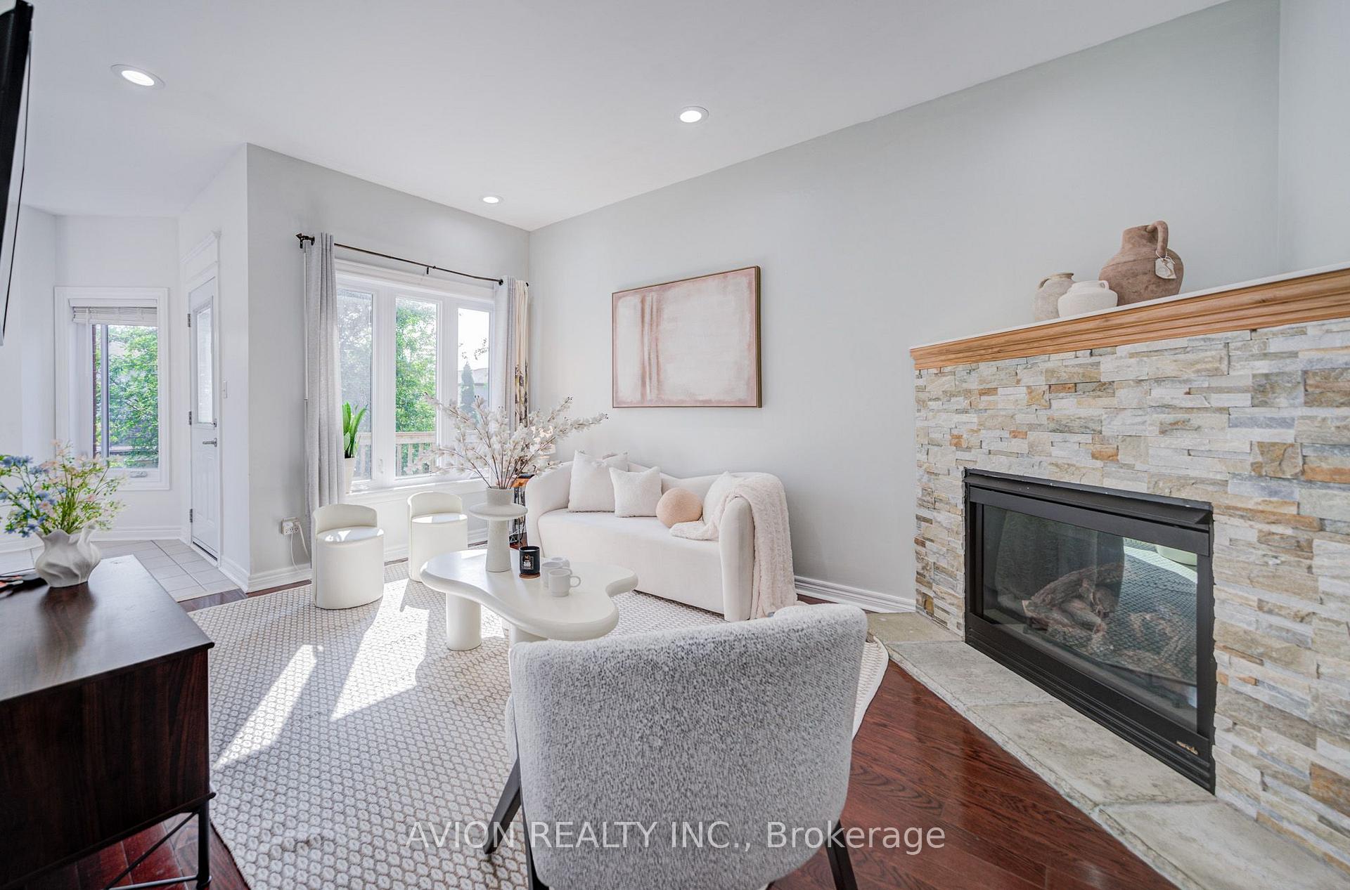 Photo 17 of 83 Stonebridge Boulevard, Scarborough, L'Amoreaux — HOMEH