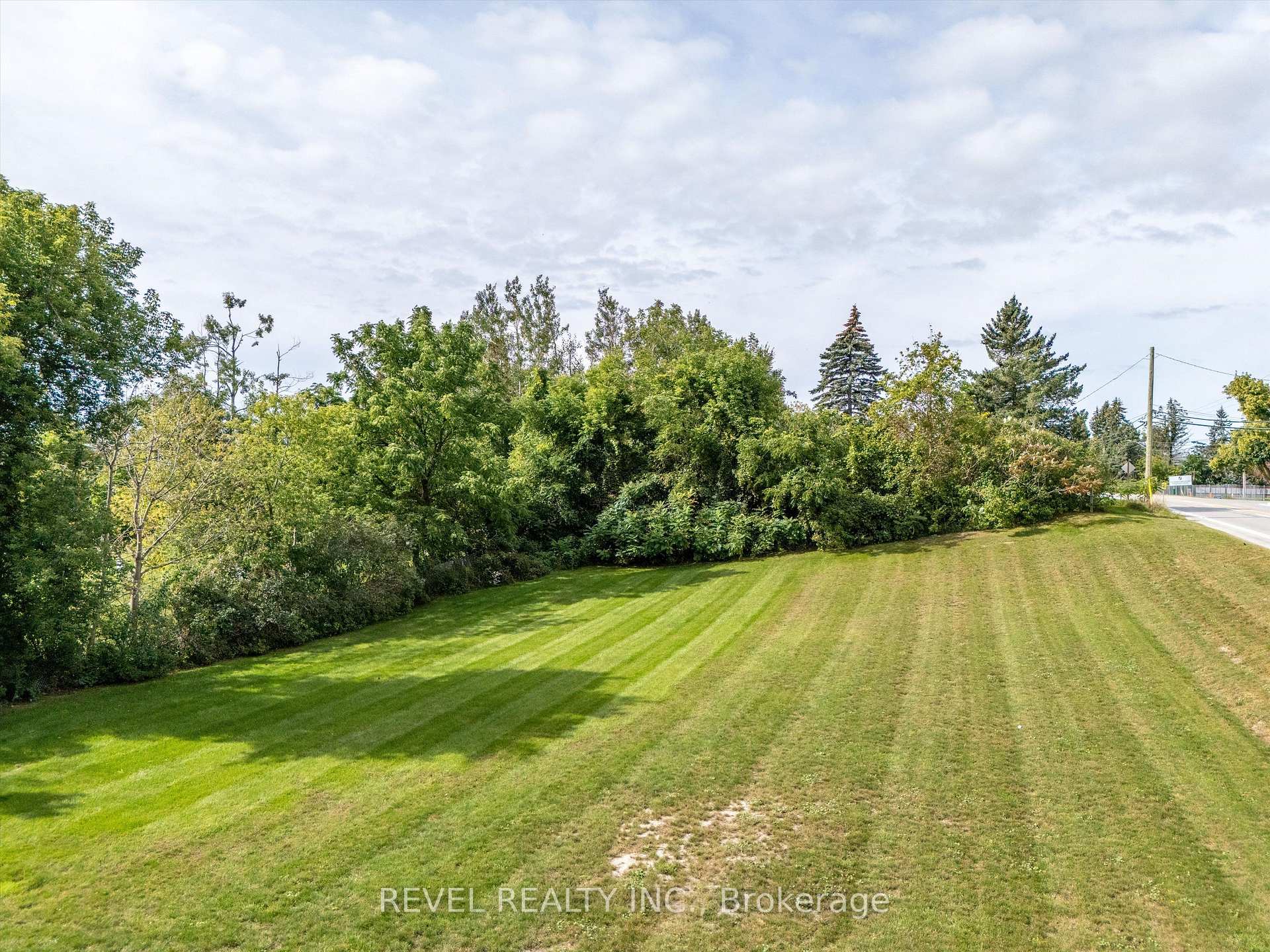 Photo 7 of 2245 Fourth Line, Innisfil, Churchill — HOMEH