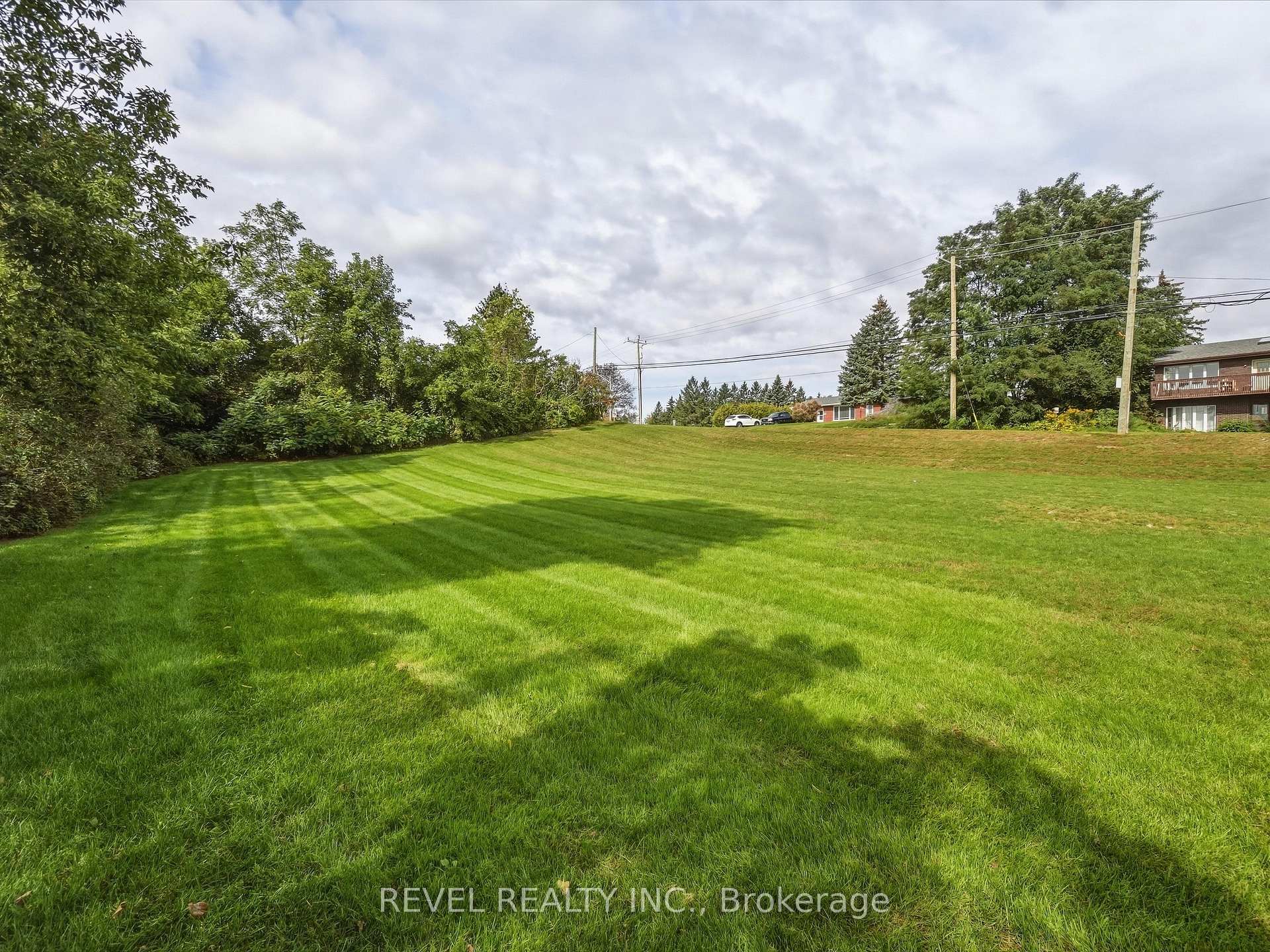 Photo 9 of 2245 Fourth Line, Innisfil, Churchill — HOMEH