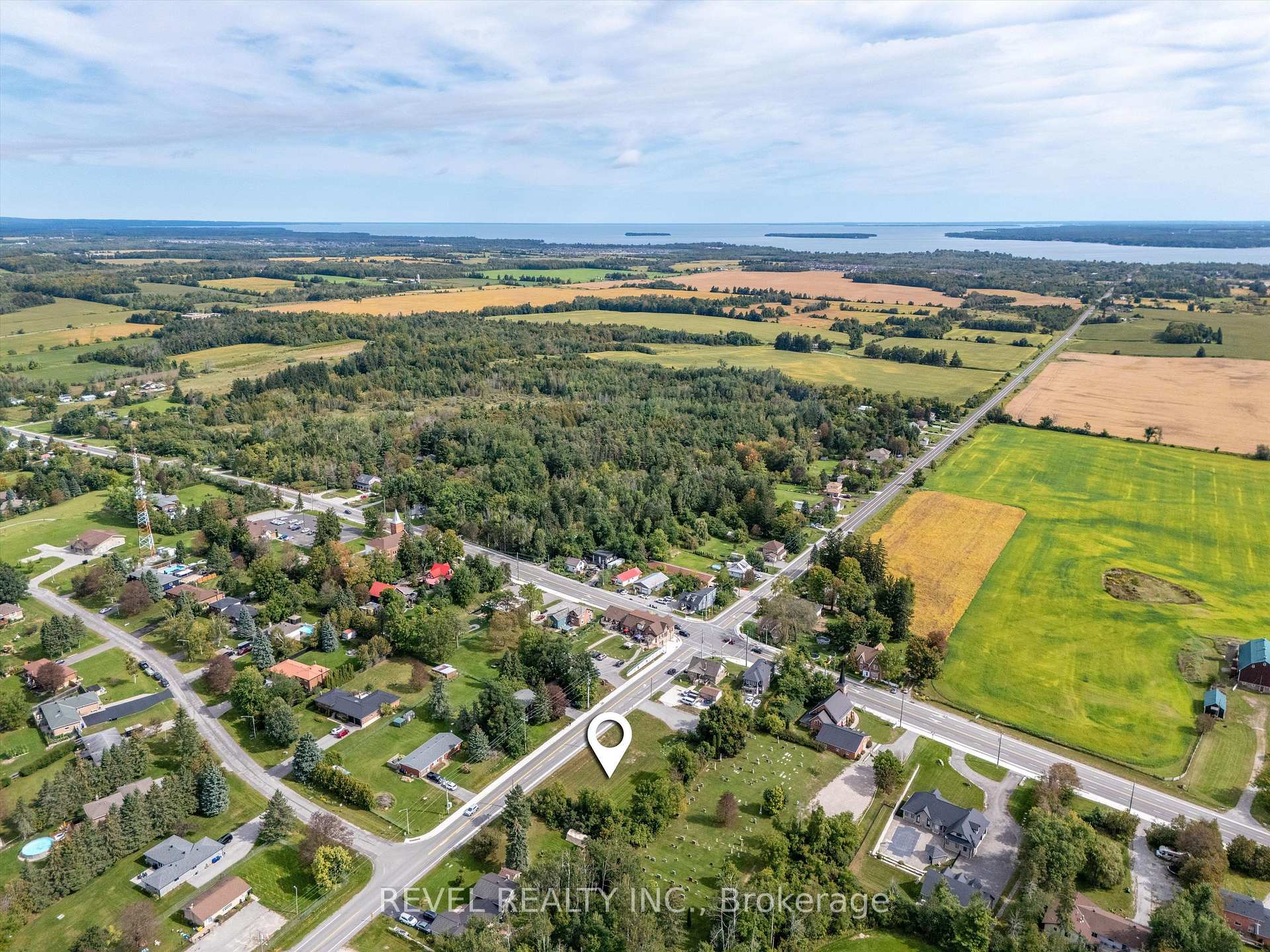 Photo 17 of 2245 Fourth Line, Innisfil, Churchill — HOMEH