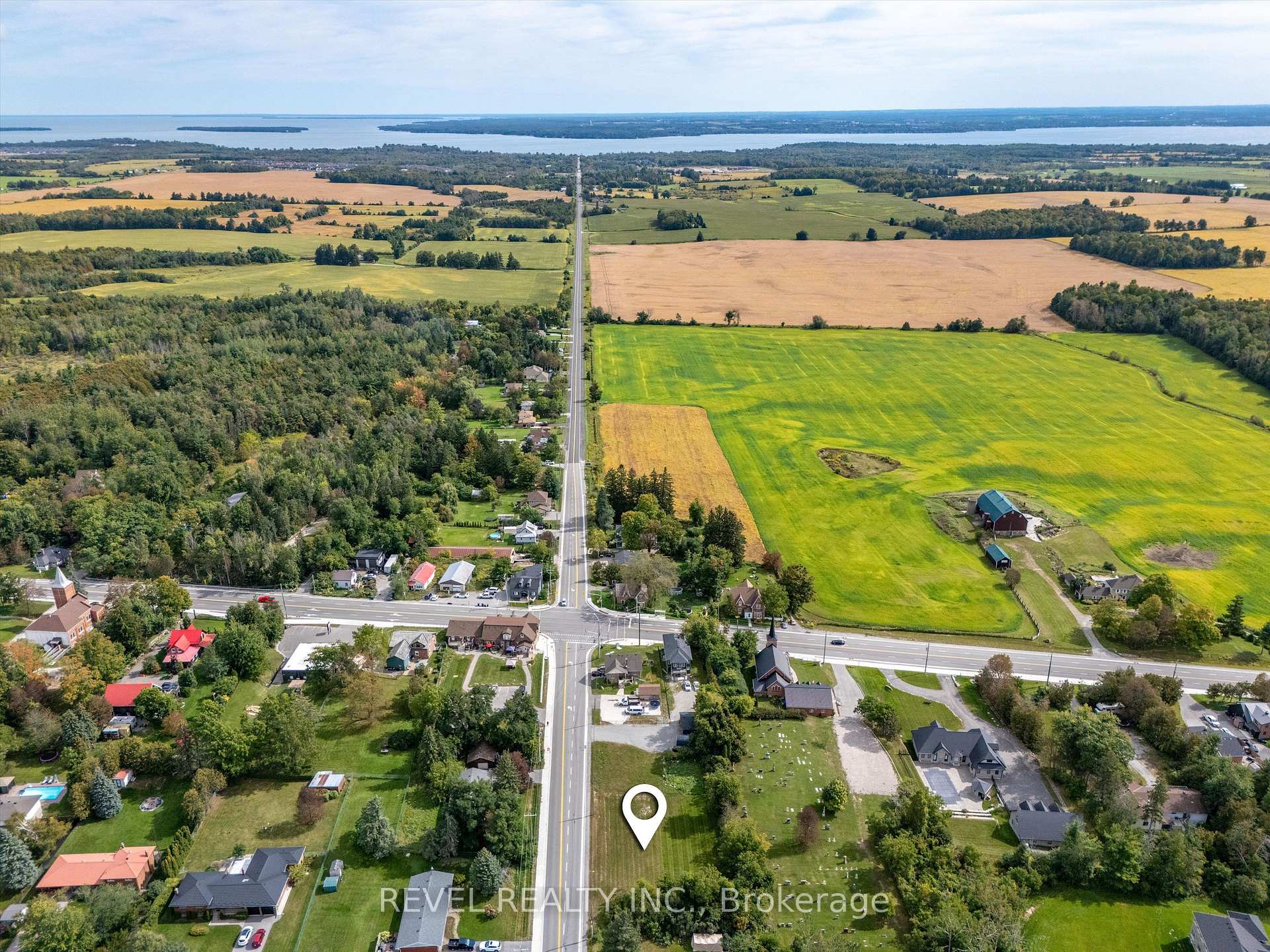 Photo 18 of 2245 Fourth Line, Innisfil, Churchill — HOMEH