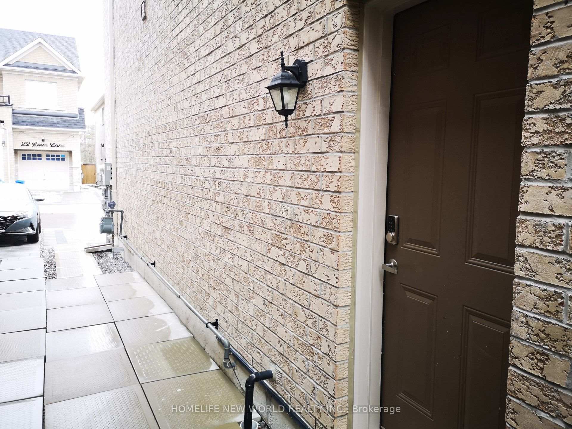 Photo 2 of 21 Liam Lane, Markham, Cedarwood — HOMEH