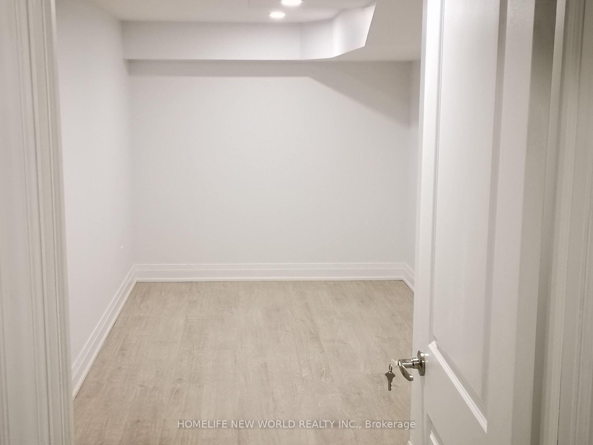 Photo 7 of 21 Liam Lane, Markham, Cedarwood — HOMEH