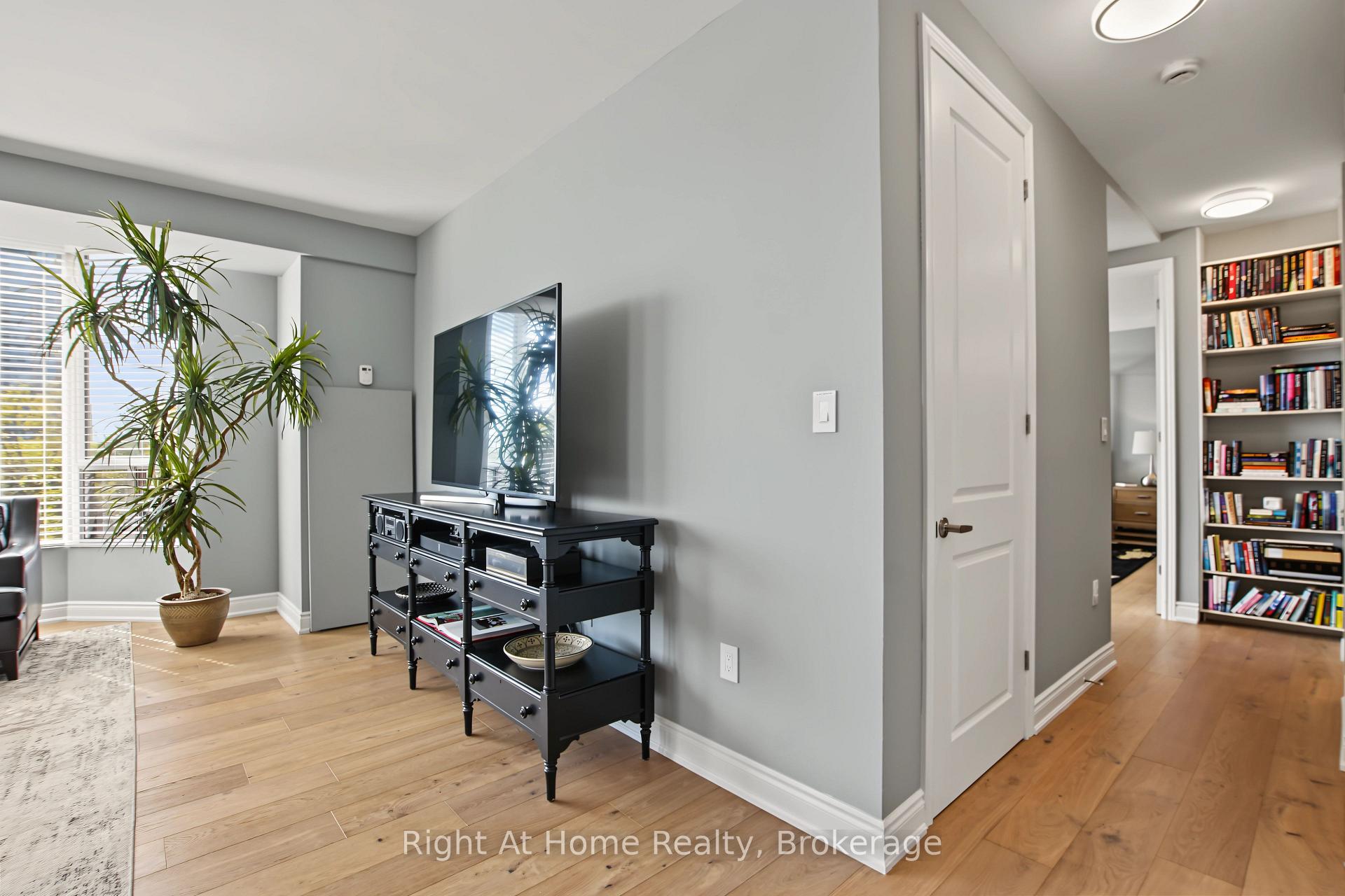 Photo 36 of Unit 603, 2121 Lakeshore Road, Burlington, Brant — HOMEH