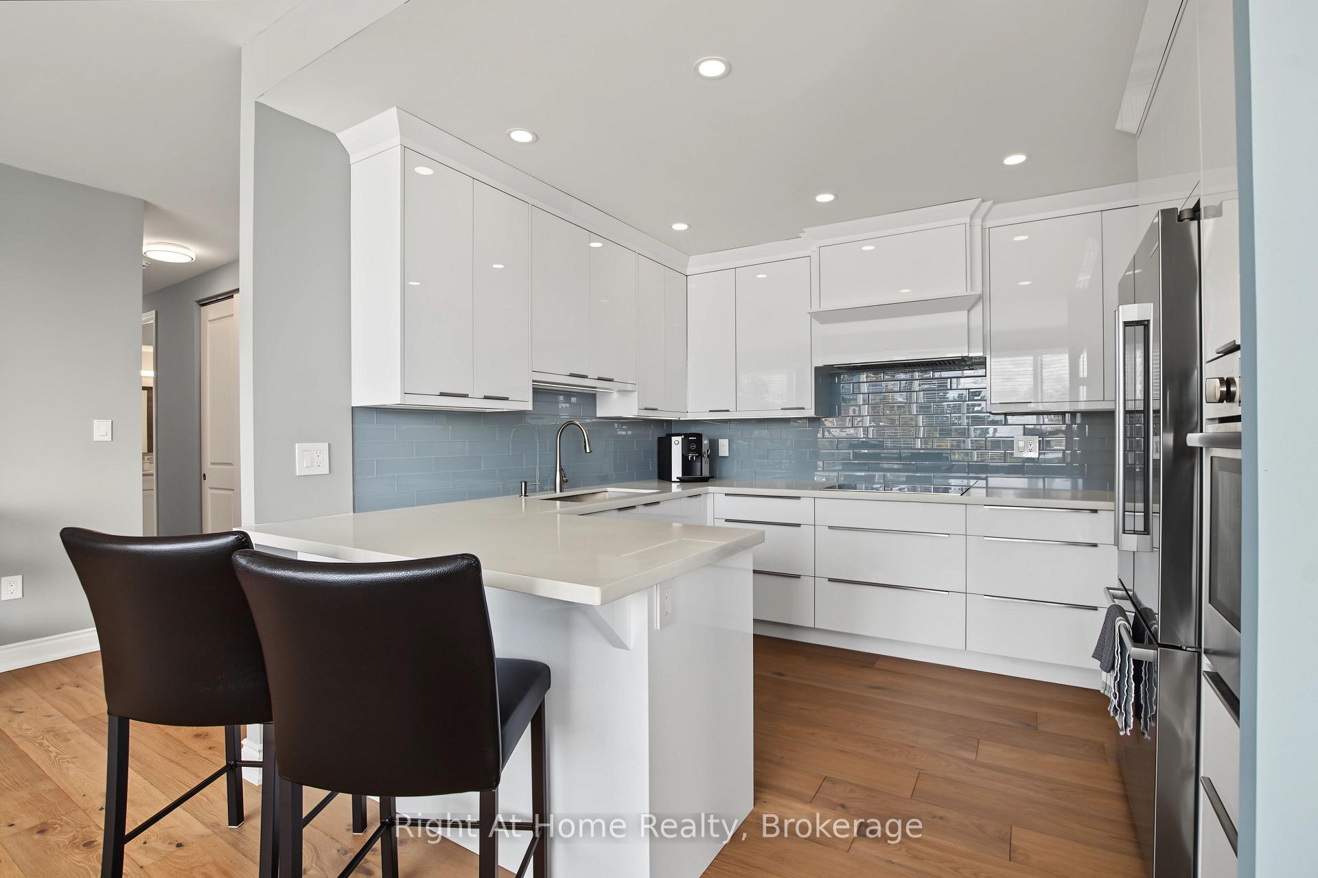 Photo 52 of Unit 603, 2121 Lakeshore Road, Burlington, Brant — HOMEH