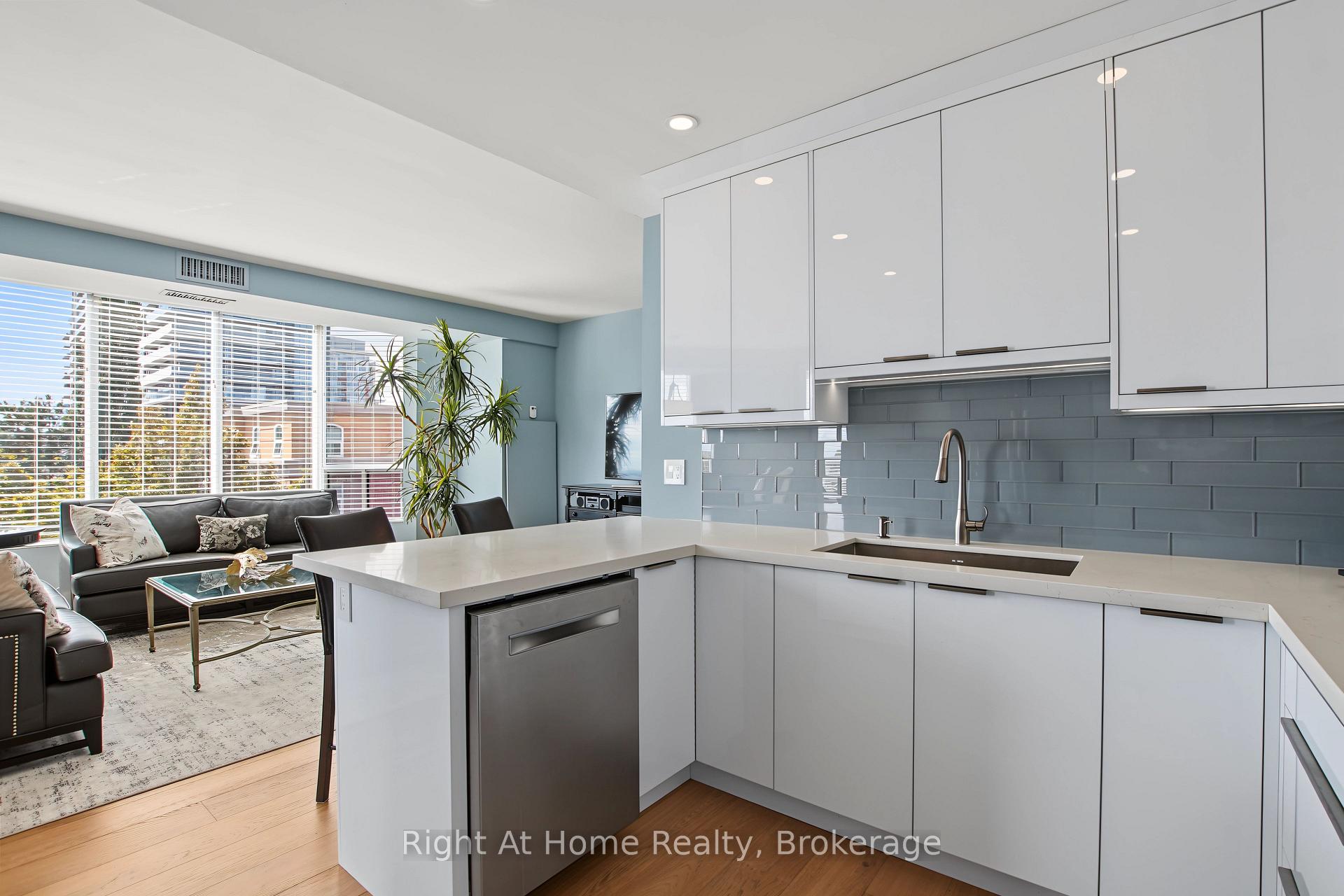 Photo 58 of Unit 603, 2121 Lakeshore Road, Burlington, Brant — HOMEH
