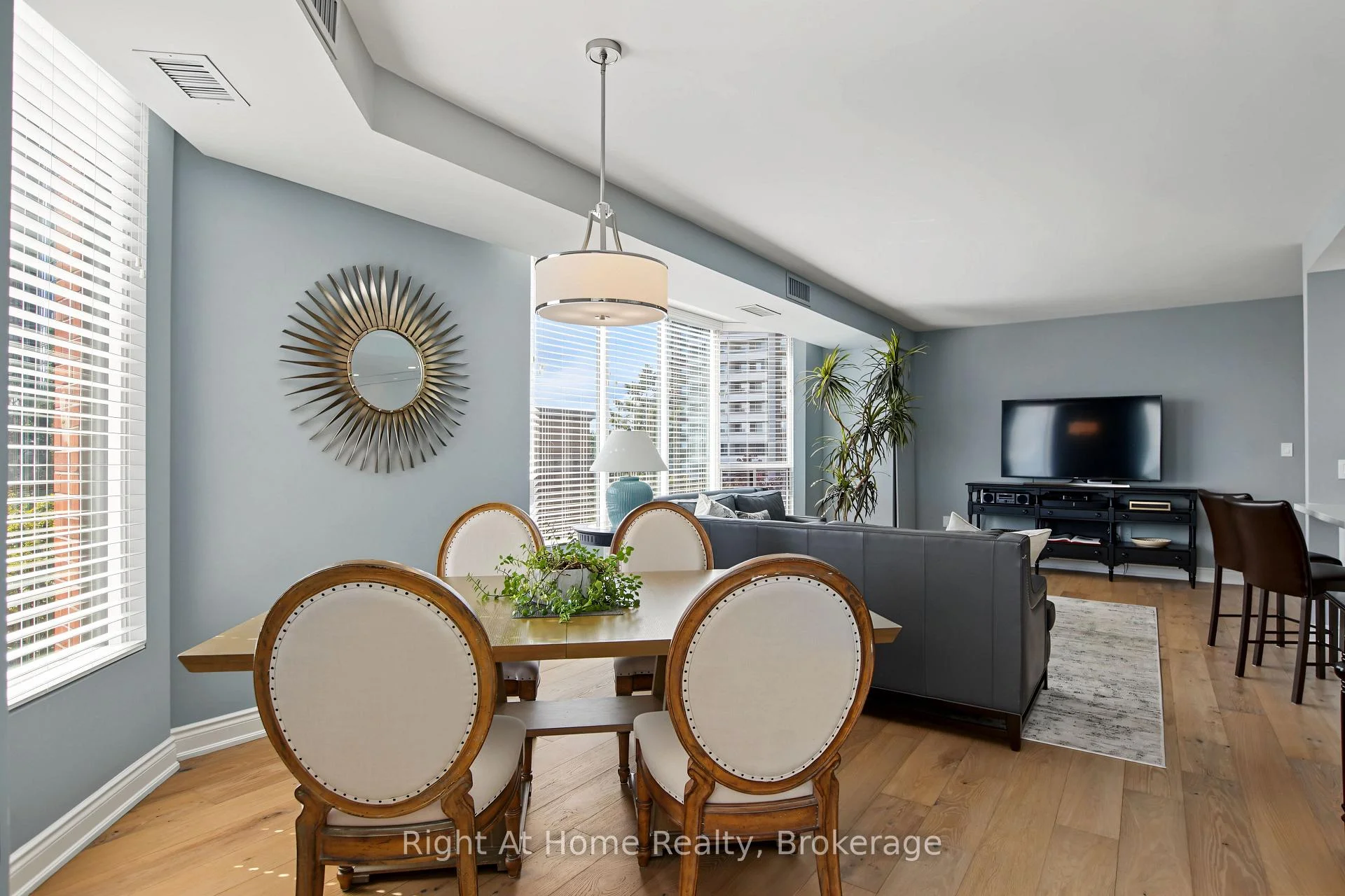Photo 21 of Unit 603, 2121 Lakeshore Road, Burlington, Brant — HOMEH