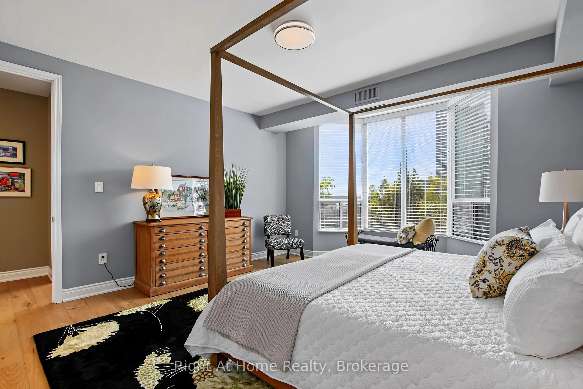 Photo 51 of Unit 603, 2121 Lakeshore Road, Burlington, Brant — HOMEH