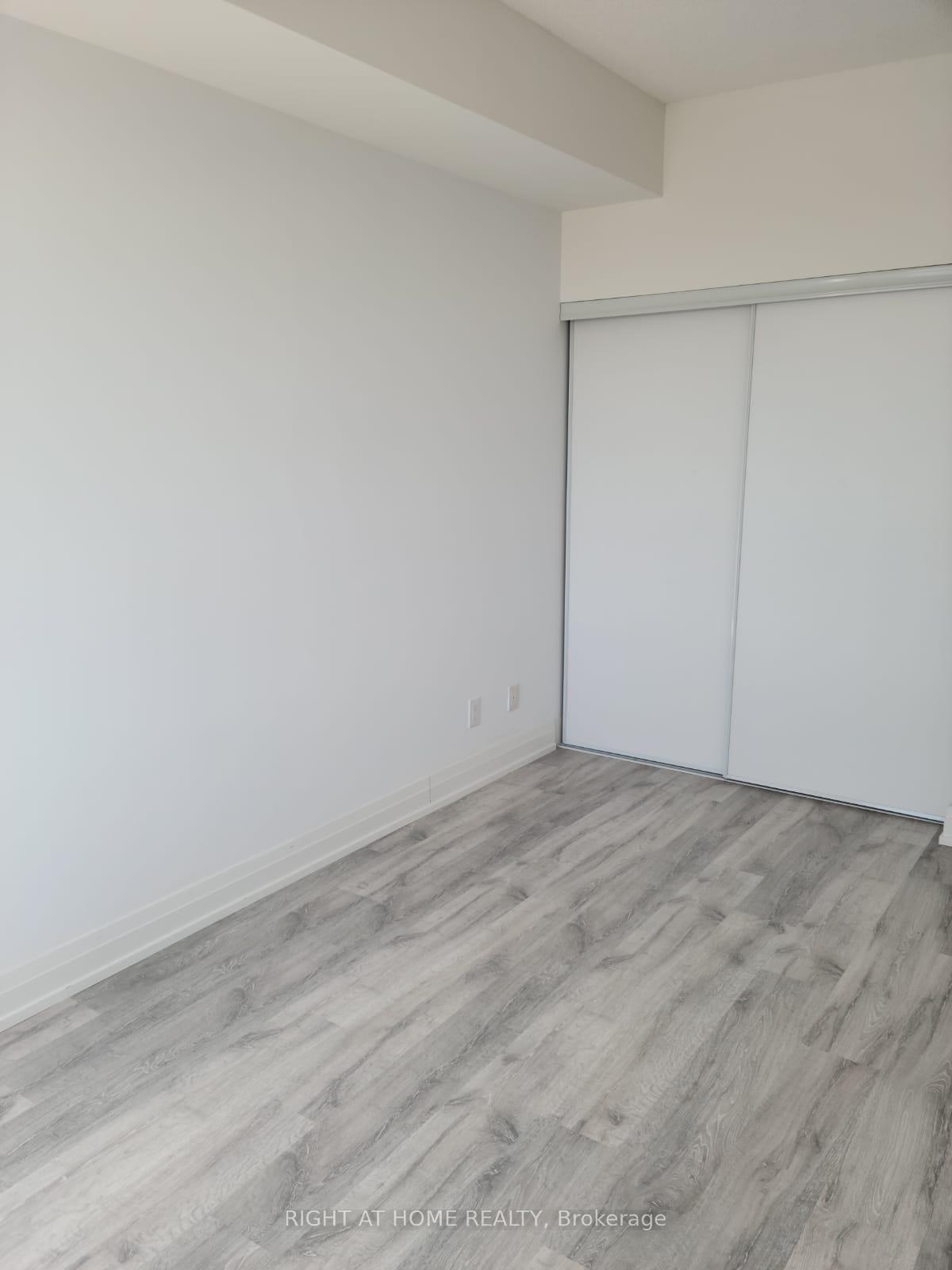Photo 11 of Unit 2901, 3600 Highway 7 Road, Vaughan, Vaughan Corporate Centre — HOMEH