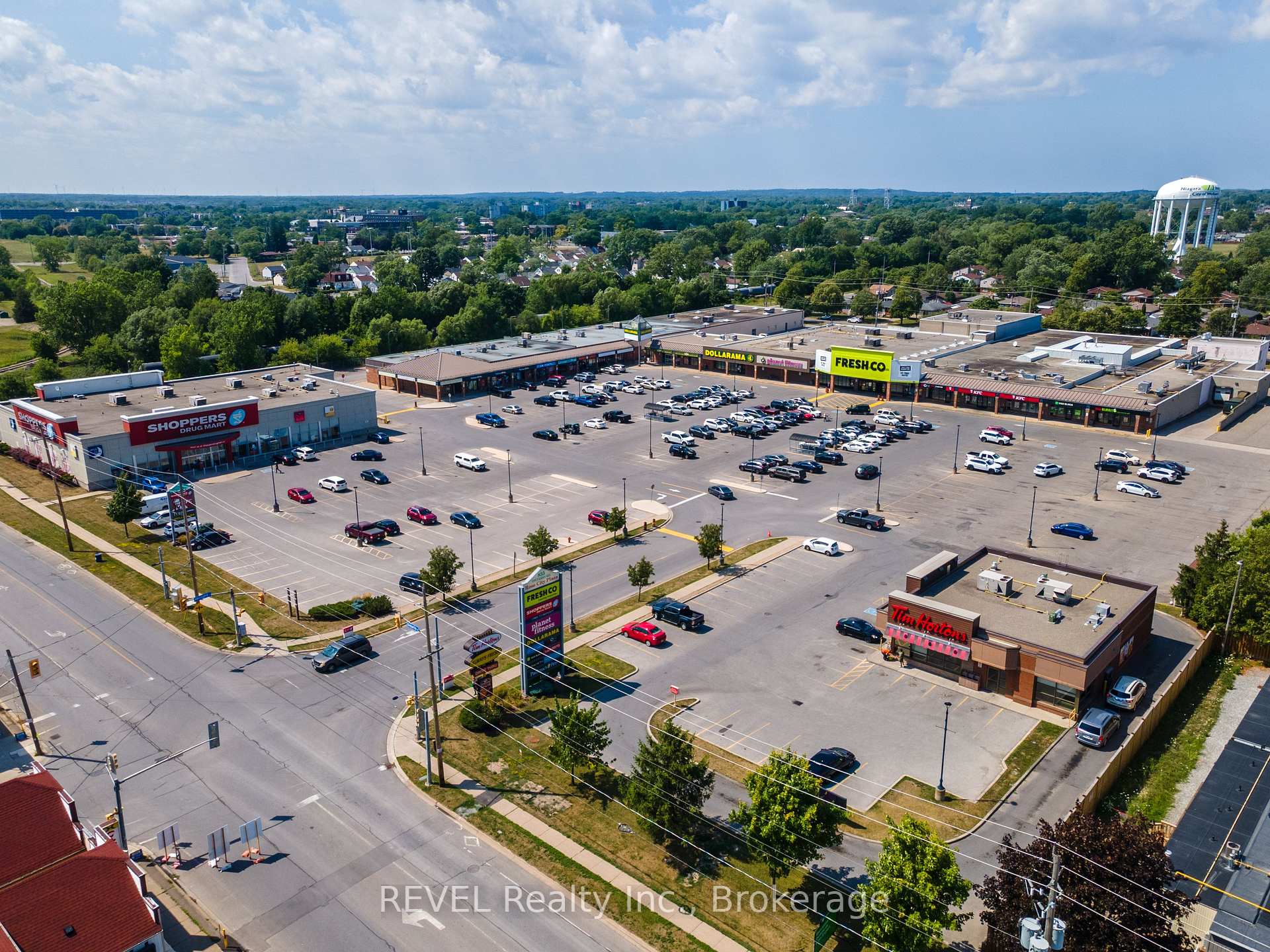 Photo 27 of 650 Deere Street, Welland, Lincoln/Crowland — HOMEH