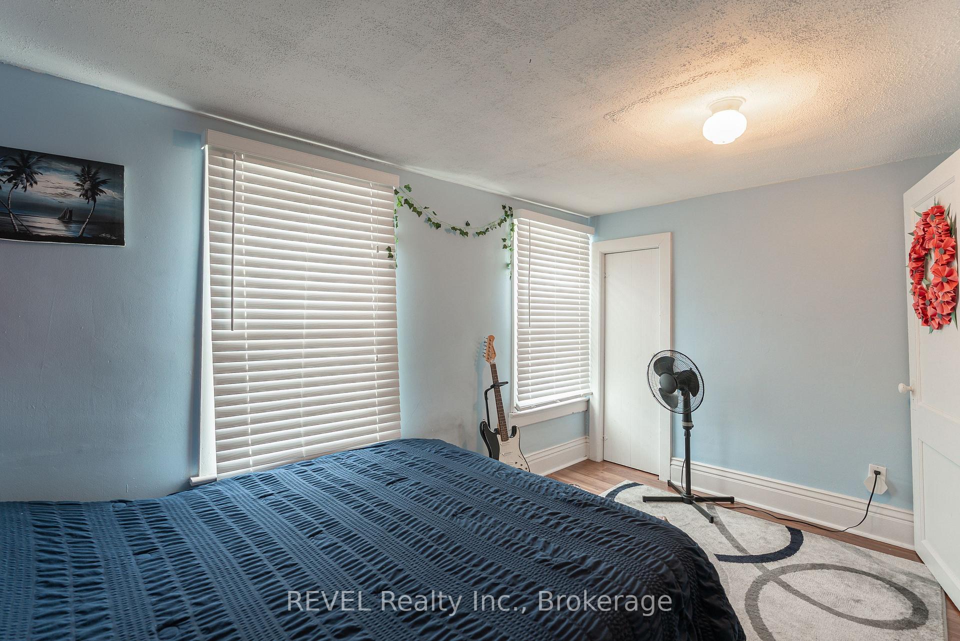 Photo 42 of 650 Deere Street, Welland, Lincoln/Crowland — HOMEH