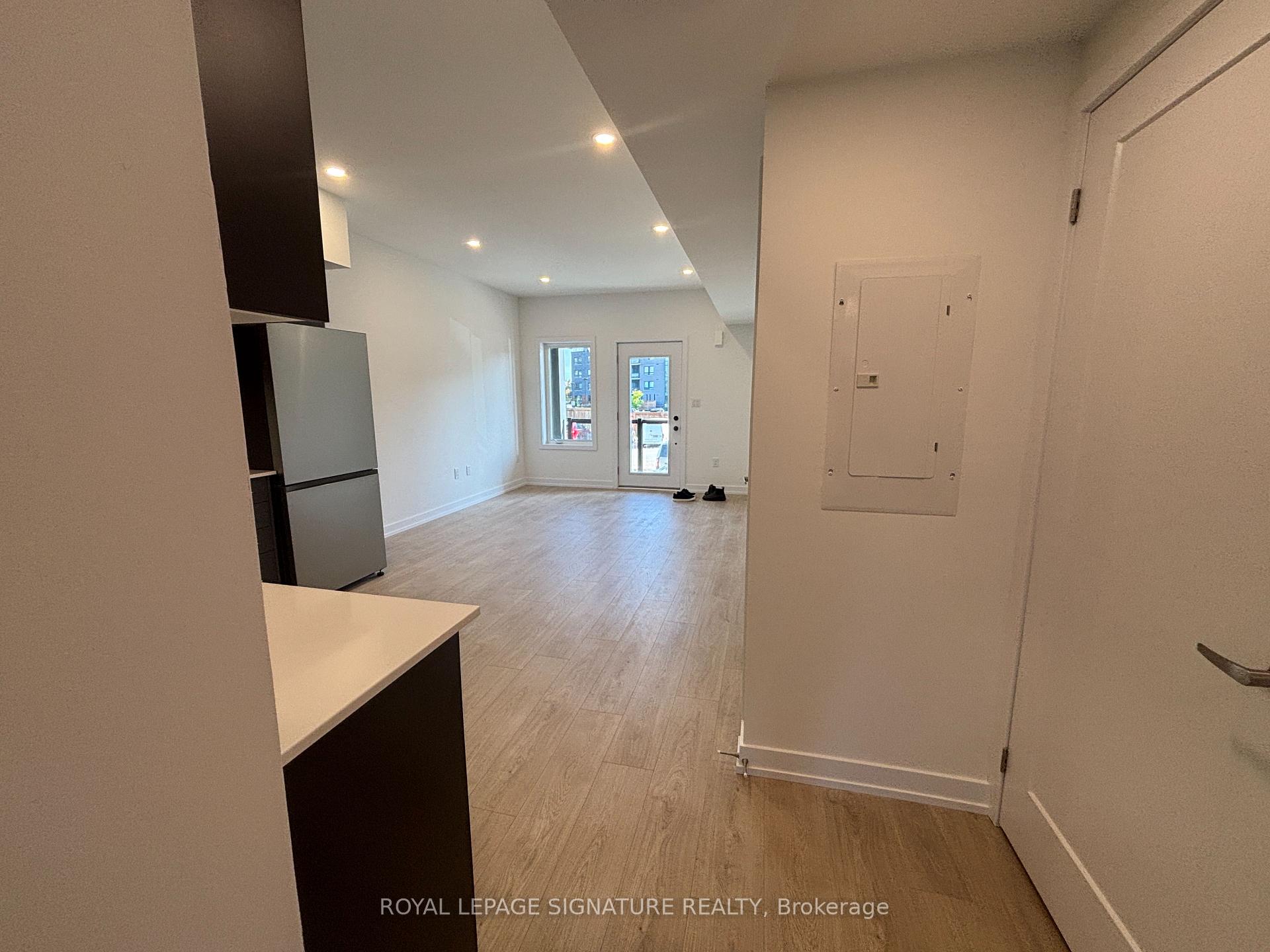 Photo 10 of Unit 20, 42 Lowes Road W, Guelph, Clairfields/Hanlon Business Park — HOMEH