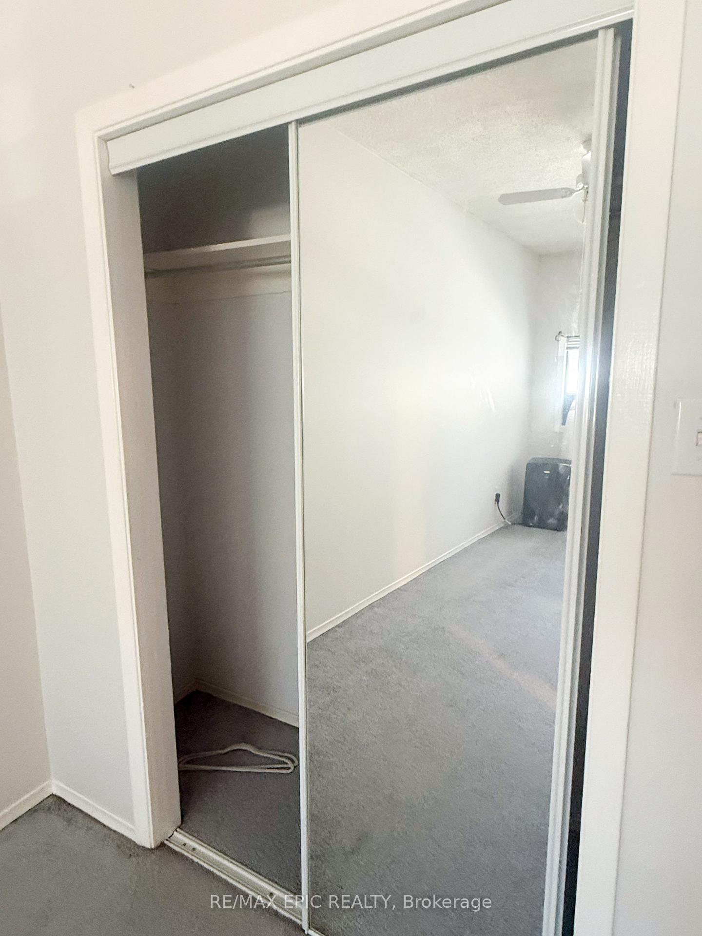 Photo 14 of Unit Upper/2nd Floor, 1044 Kingston Road, Toronto, The Beaches — HOMEH