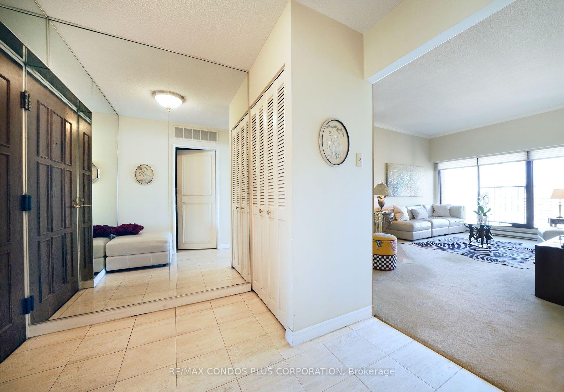 Photo 25 of Unit 3615, 55 Harbour Square, Toronto, Waterfront Communities — HOMEH