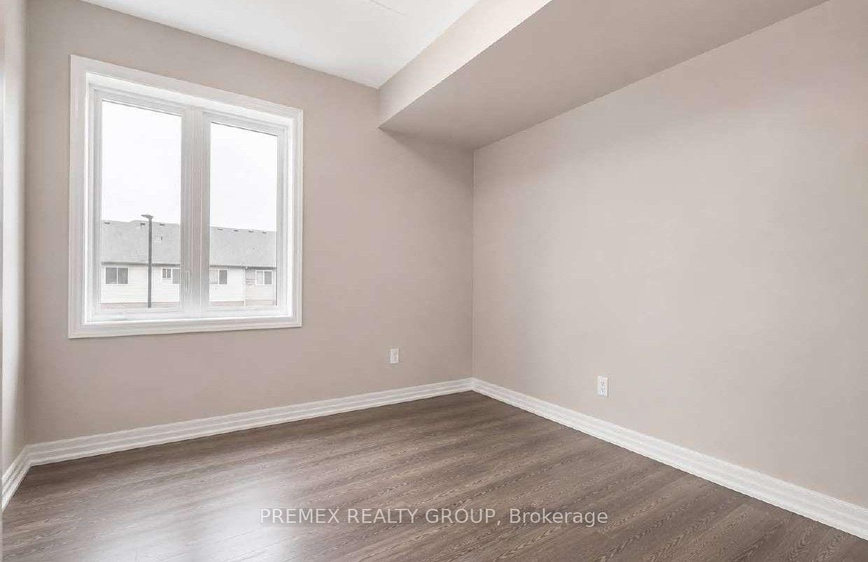 Photo 10 of Unit 101, 104 Summit Ridge Drive, Guelph, Grange Road — HOMEH
